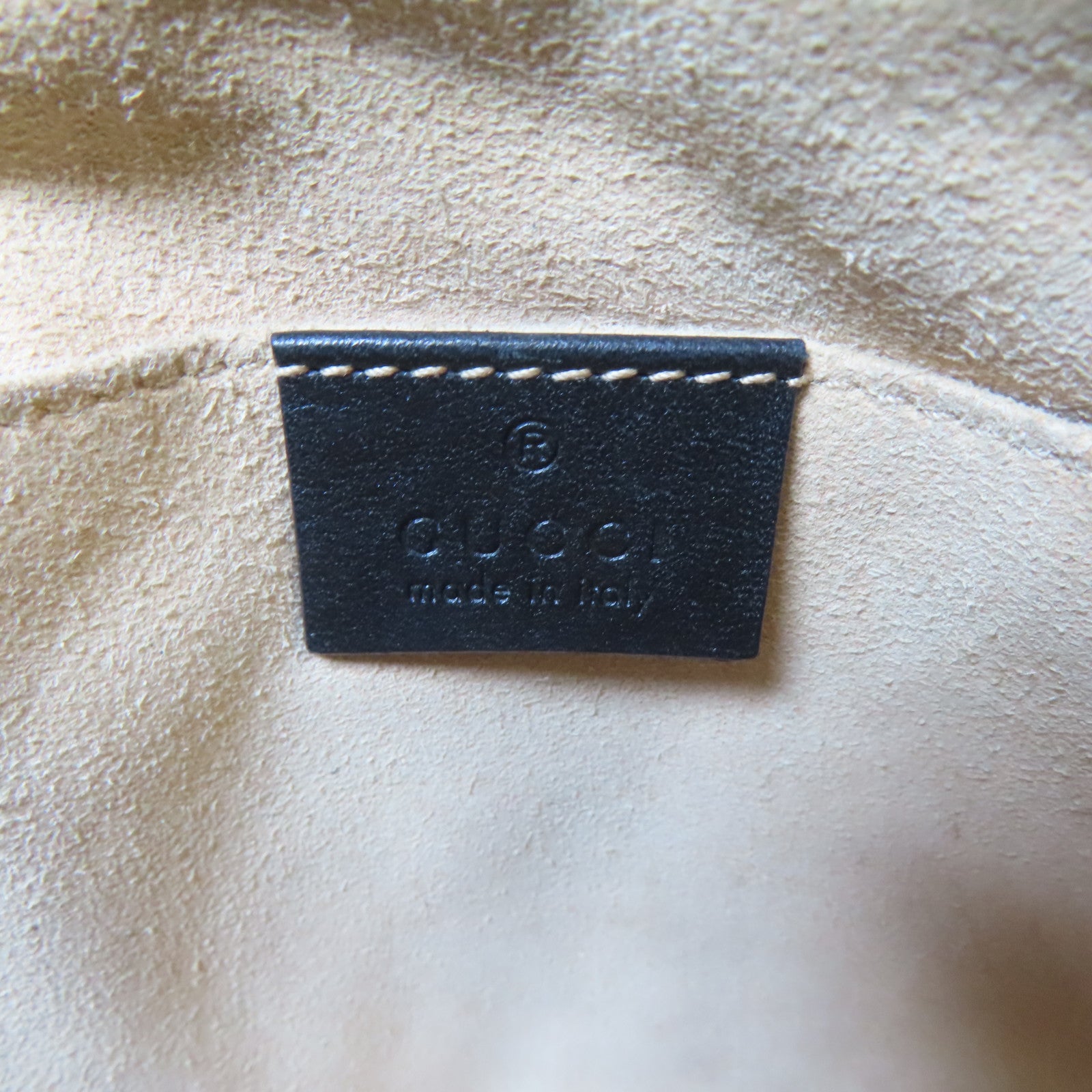 GUCCI 牛皮皮革GG Marmont金扣肩背袋黑色