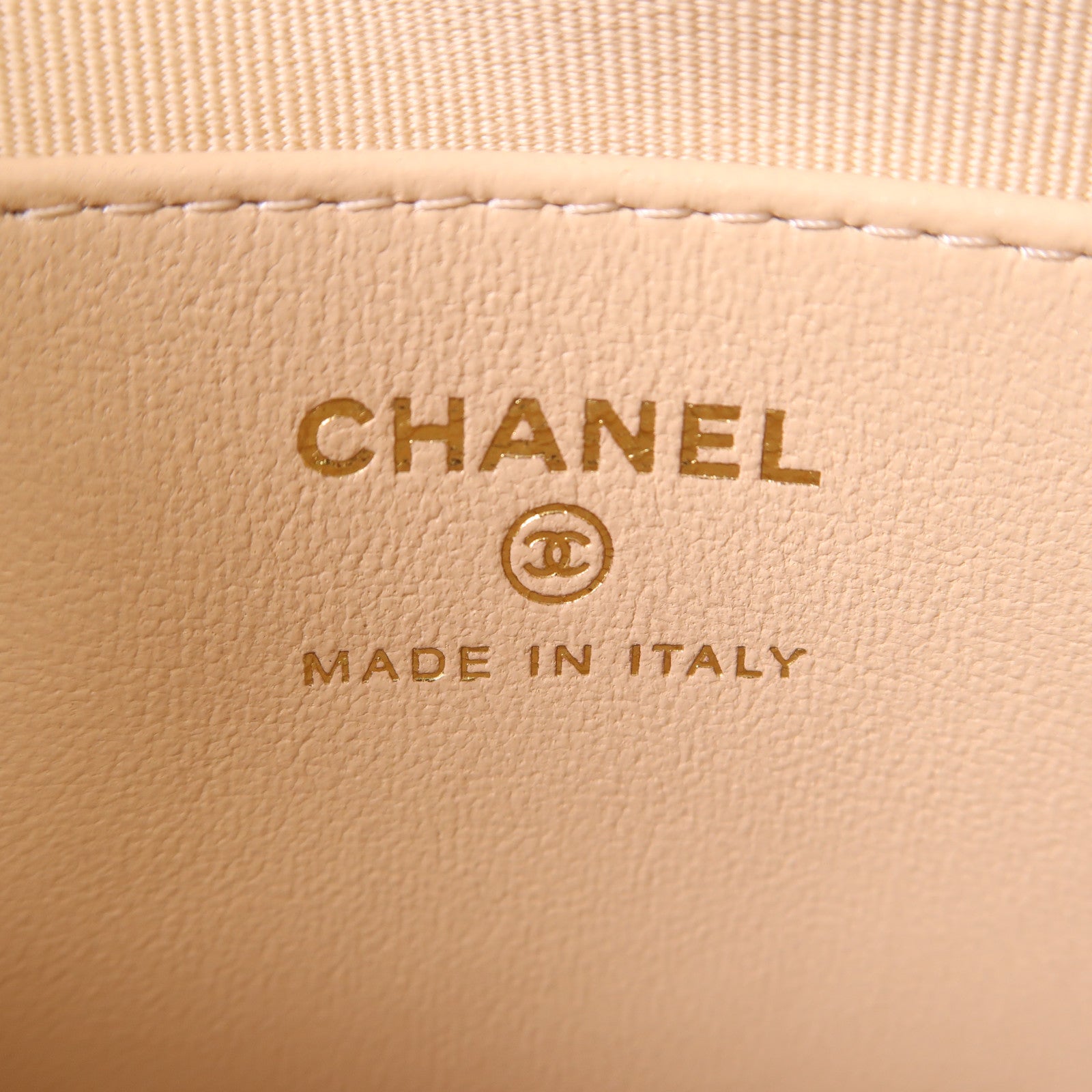 CHANEL 羊皮皮革Clutch With Chain金扣鏈帶肩背袋