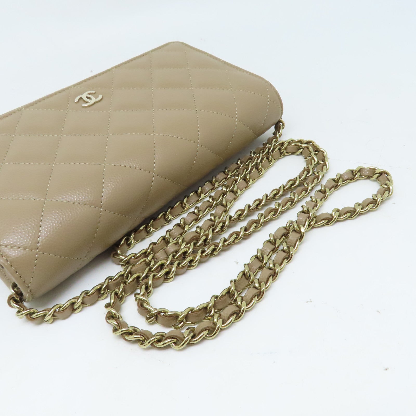 CHANEL 菱格羊皮皮革Wallet On Chain金扣鏈帶肩背袋米色