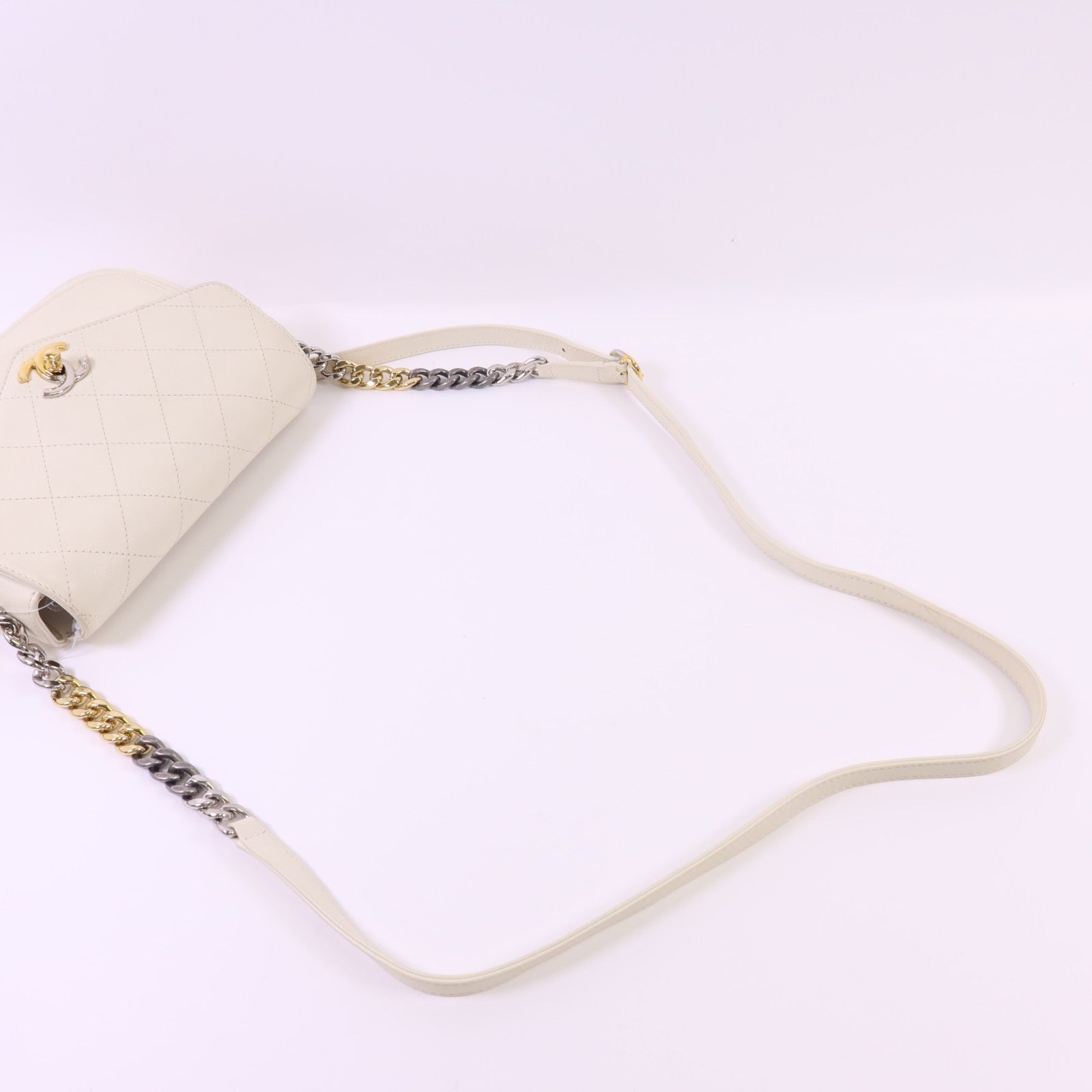 CHANEL 牛皮皮革Chain Shoulder銀扣鏈帶肩背袋