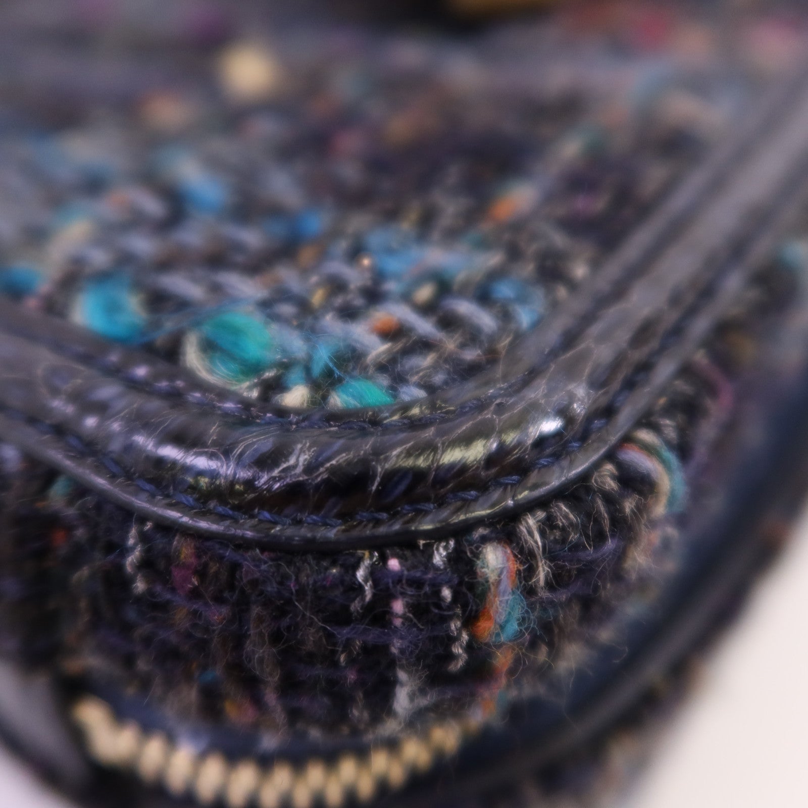 CHANEL 斜紋軟呢/蛇皮Filigree Vanity Case Medium金扣鏈帶手挽肩背兩用袋