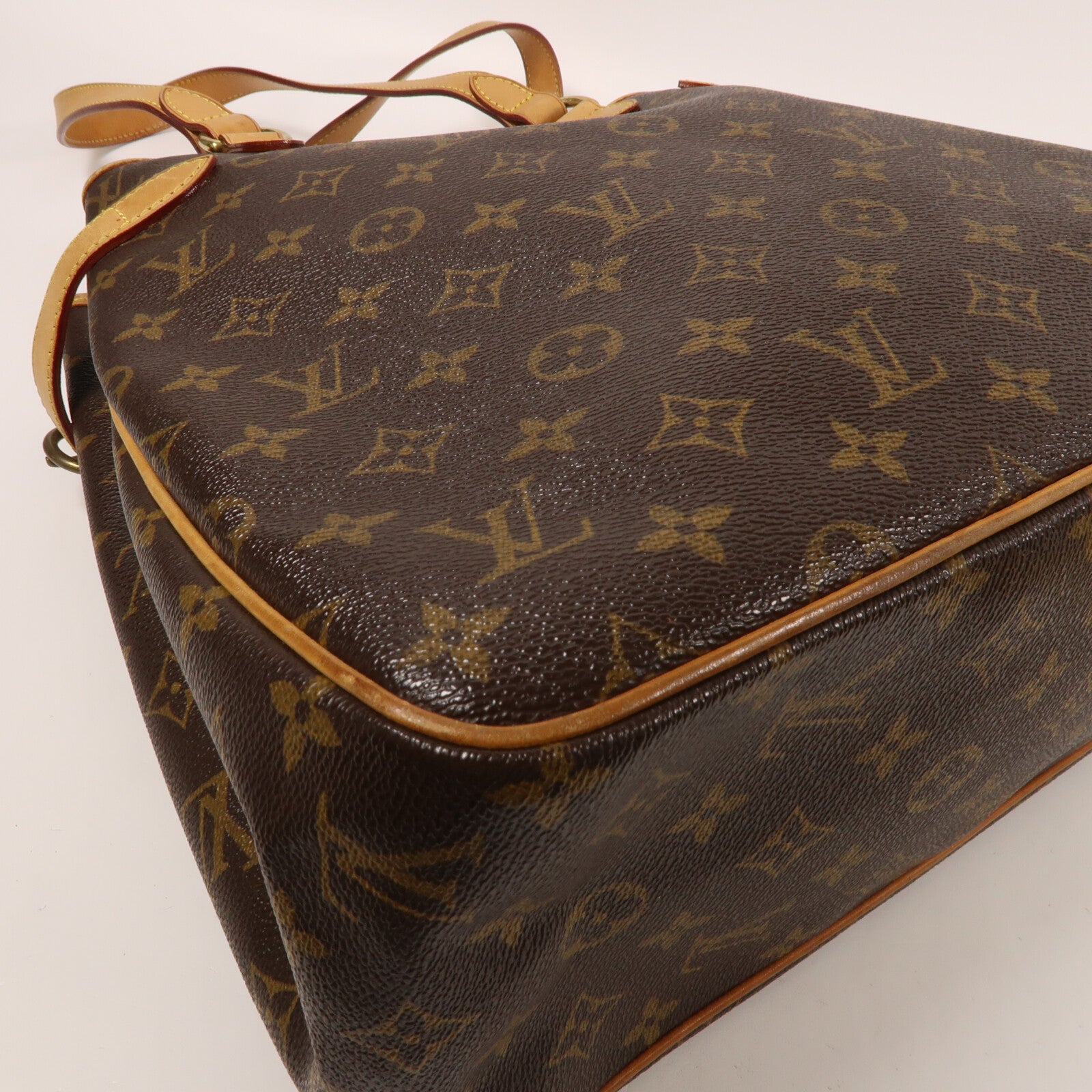 LOUIS VUITTON Monogram Batignolles金扣肩背袋