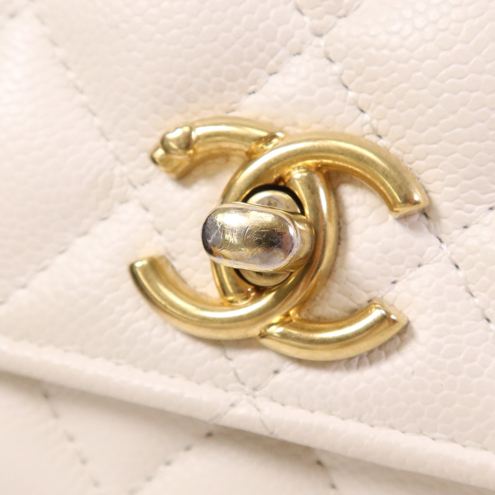 CHANEL 牛皮皮革WOC Wallet On Chain金扣鏈帶肩背袋