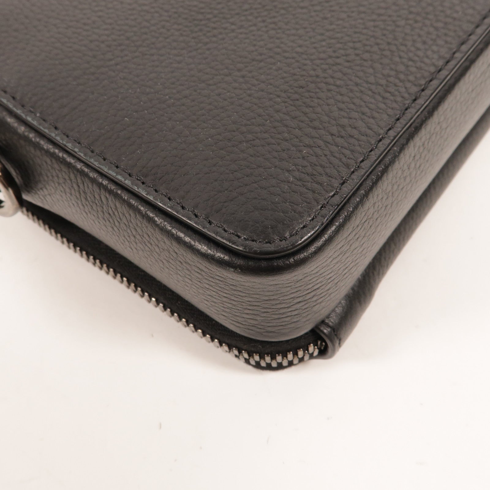 Dior 牛皮皮革CD Icon Zipped Pouch With Strap肩背袋