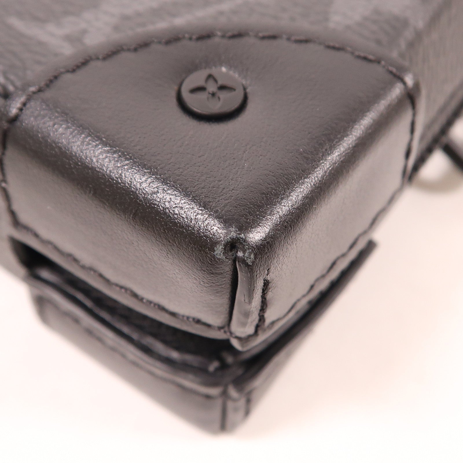 LOUIS VUITTON LV Soft Trunk Wallet Shoulder Bag M69838 Monogram Eclipse Black