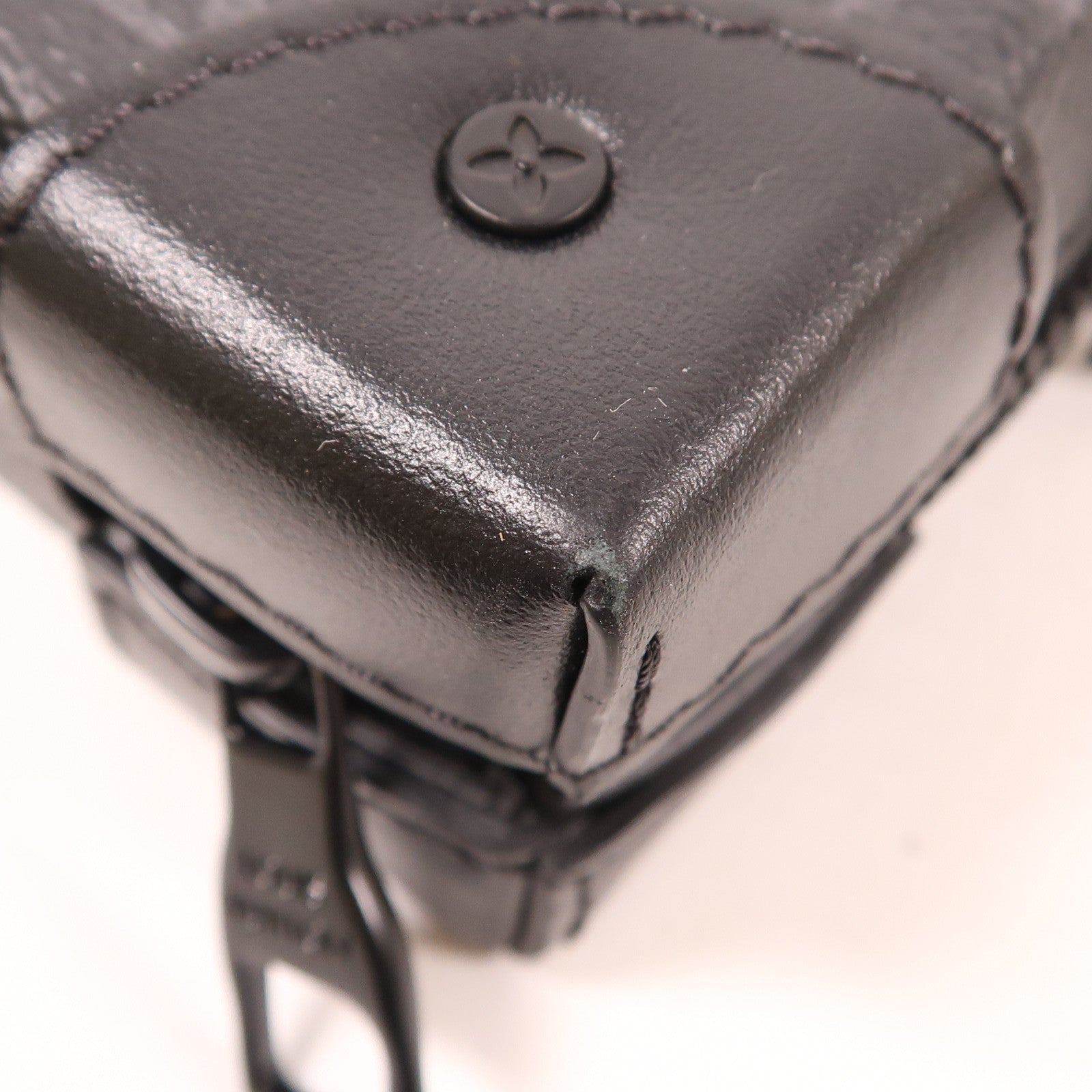 LOUIS VUITTON LV Soft Trunk Wallet Shoulder Bag M69838 Monogram Eclipse Black