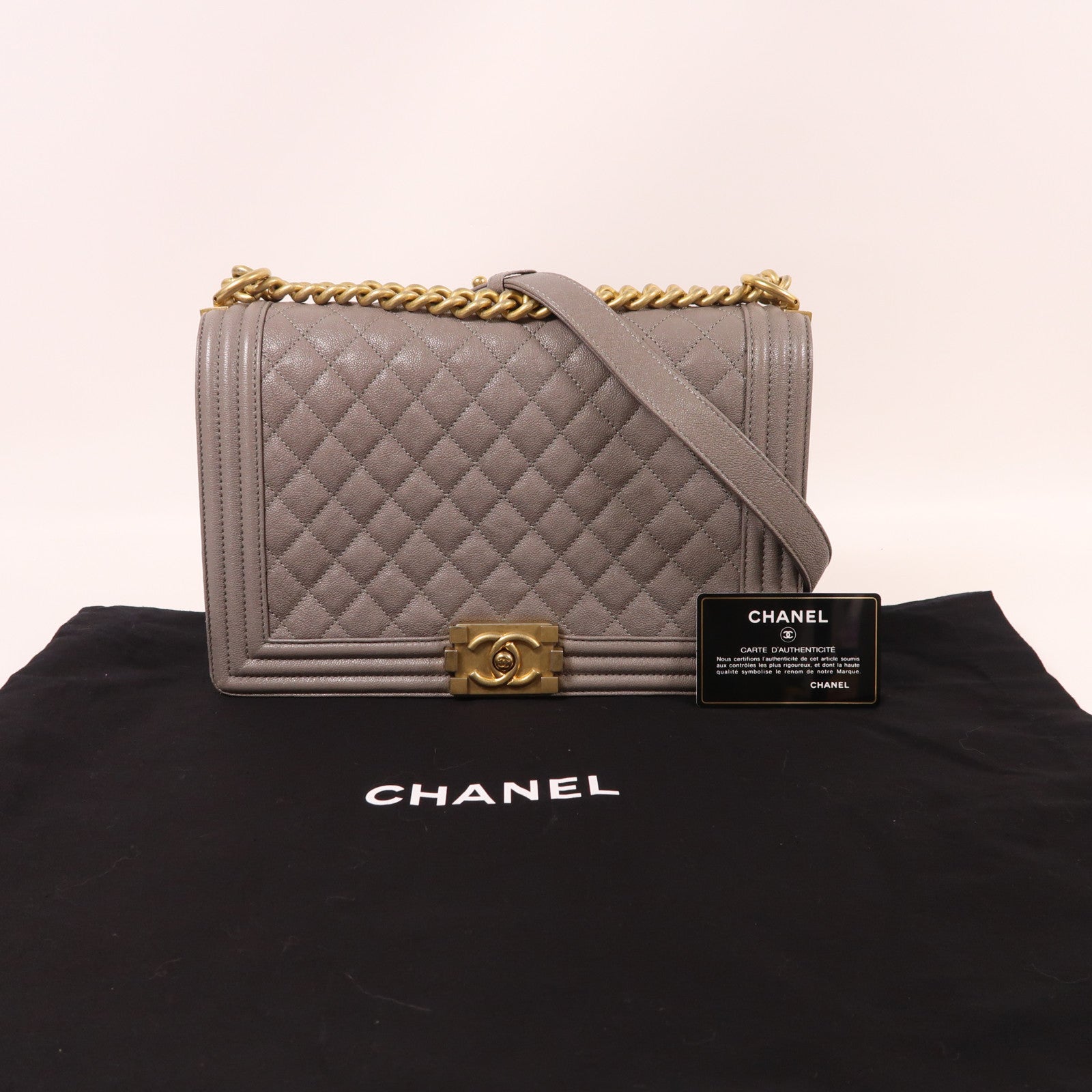CHANEL 牛皮皮革Boy金扣鏈帶肩背袋