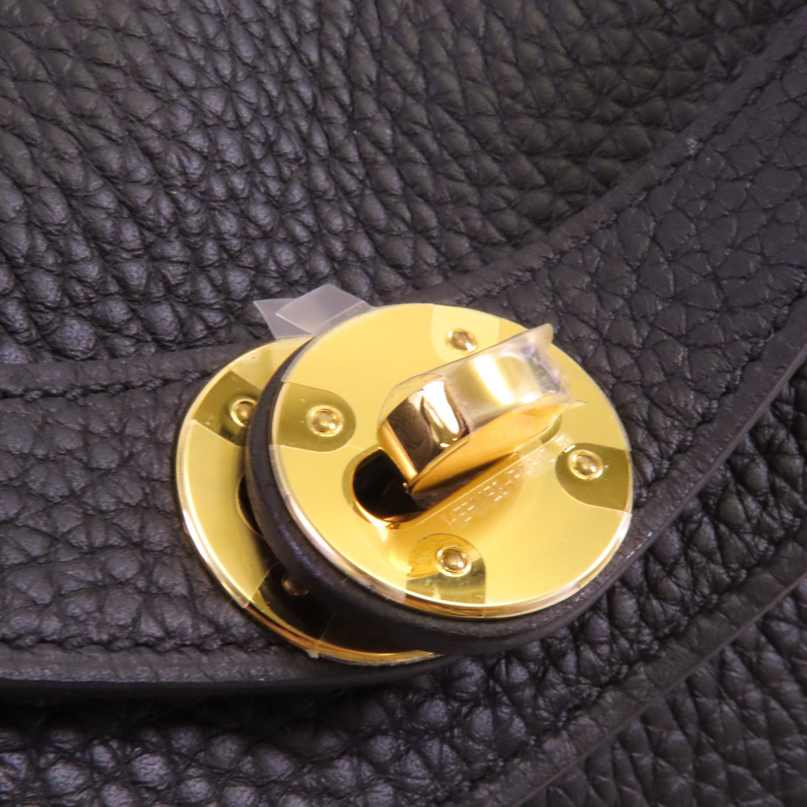 HERMES Clemence皮革Lindy 26金扣肩背袋