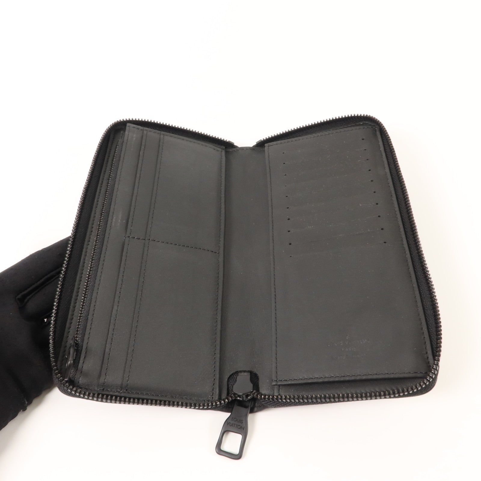 LOUIS VUITTON Monogram Taurillon Zippy Vertical Wallet長錢包