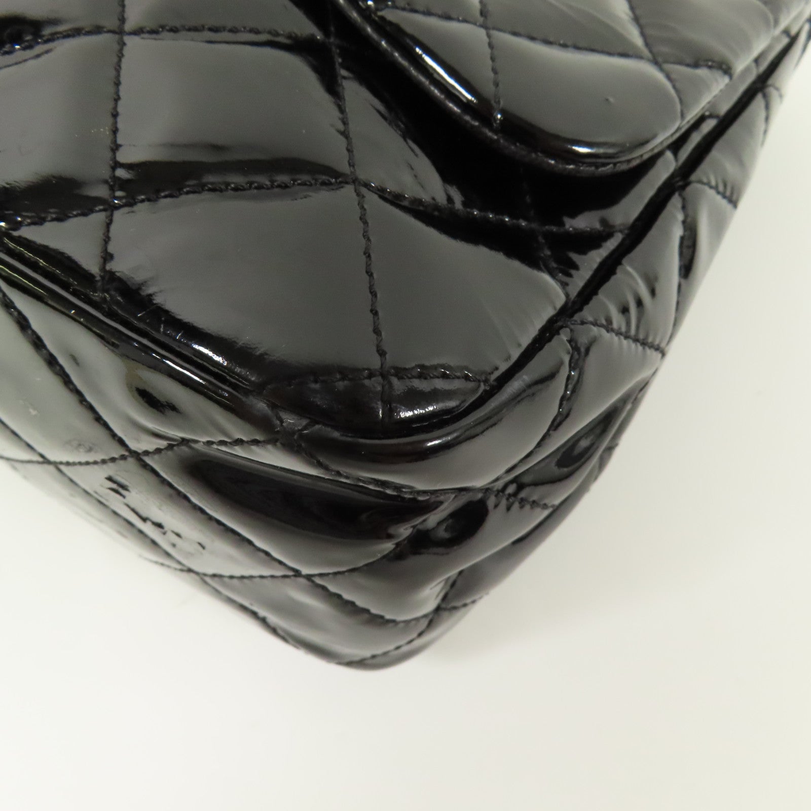 CHANEL 漆皮皮革Large Classic銀扣鏈帶肩背袋