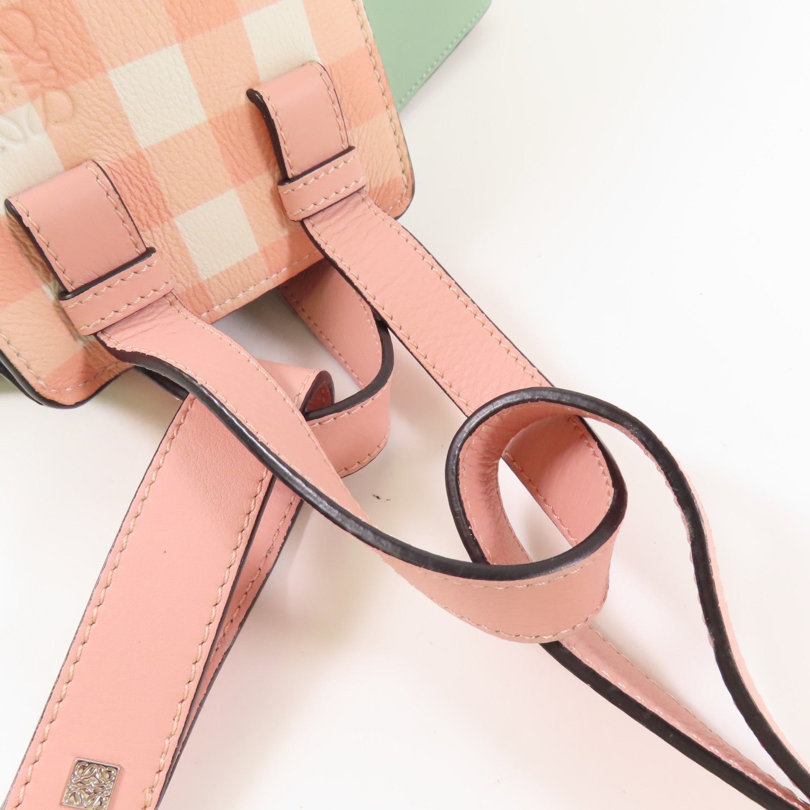 LOEWE 牛皮皮革Hammock銀扣手挽肩背兩用袋