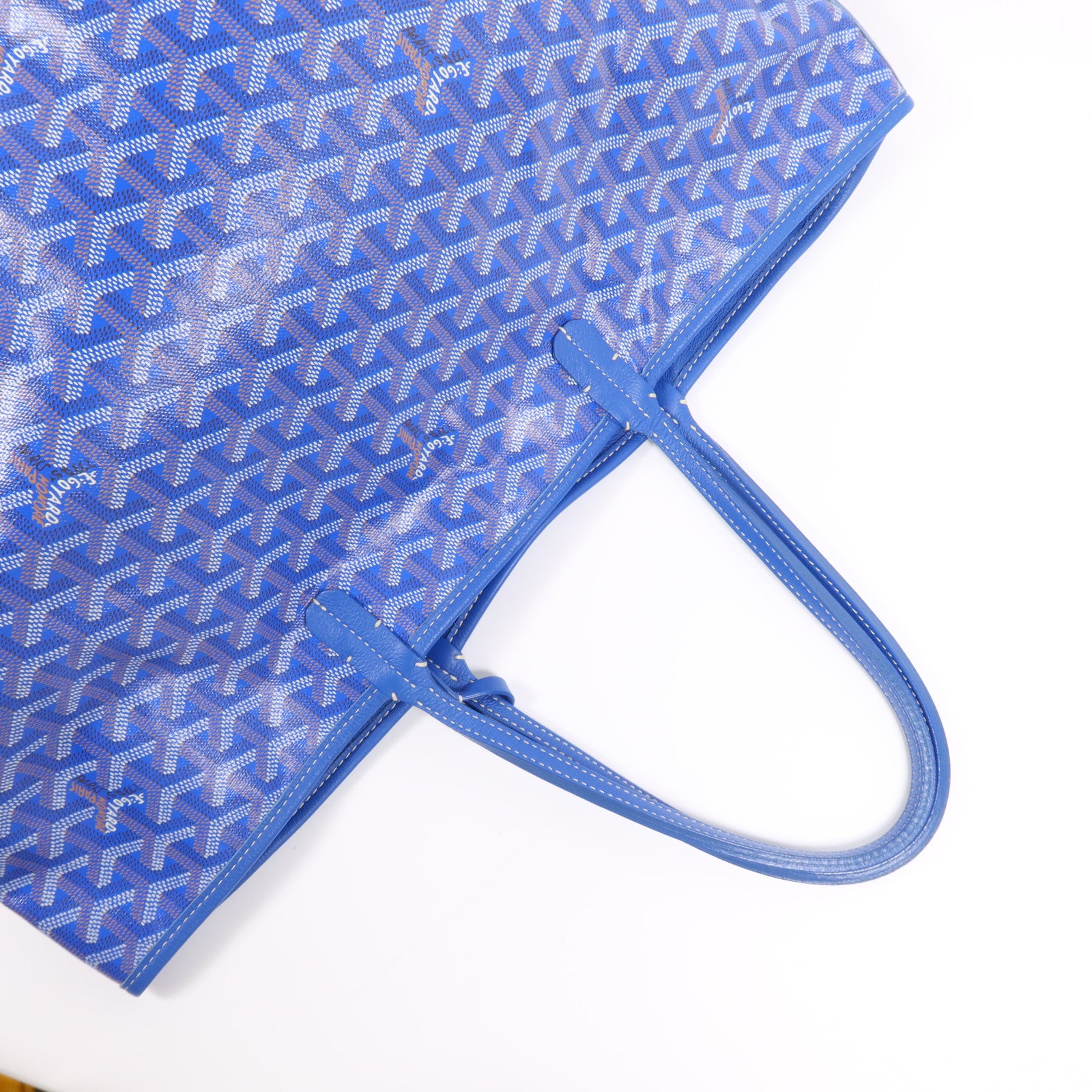 GOYARD 【激減優惠】塗層帆布Anjou PM Bag銀扣肩背袋