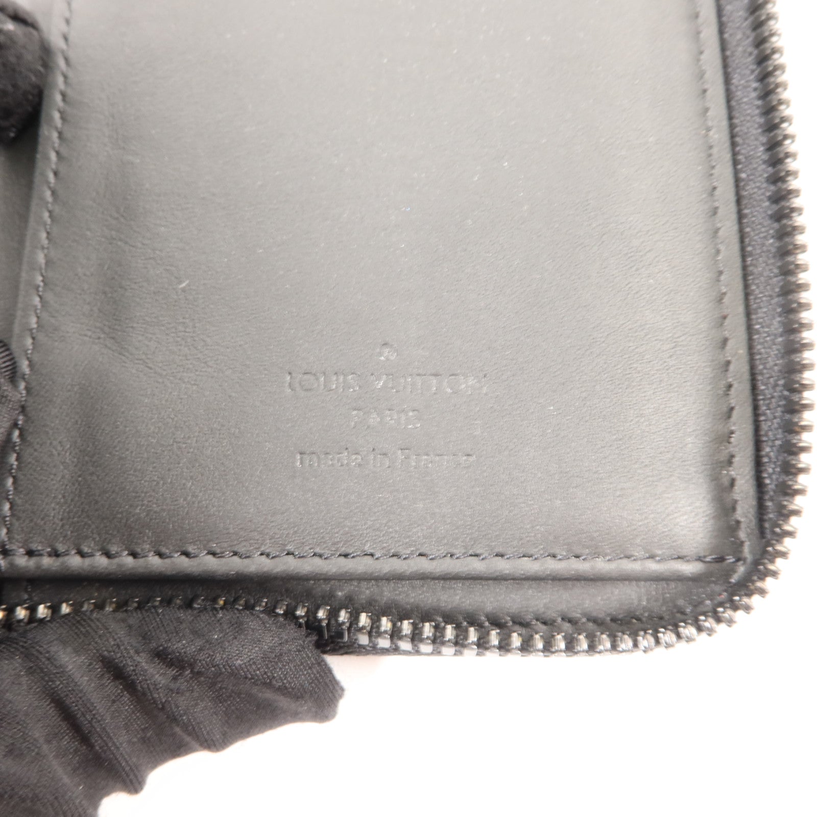LOUIS VUITTON Monogram Taurillon Zippy Vertical Wallet長錢包