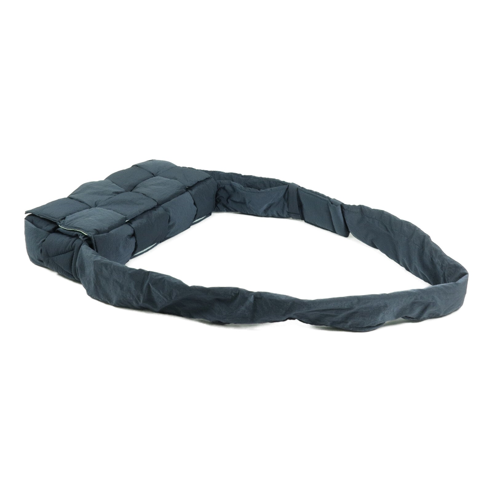 BOTTEGA VENETA 尼龍Padded Tech Cassette Bag肩背袋