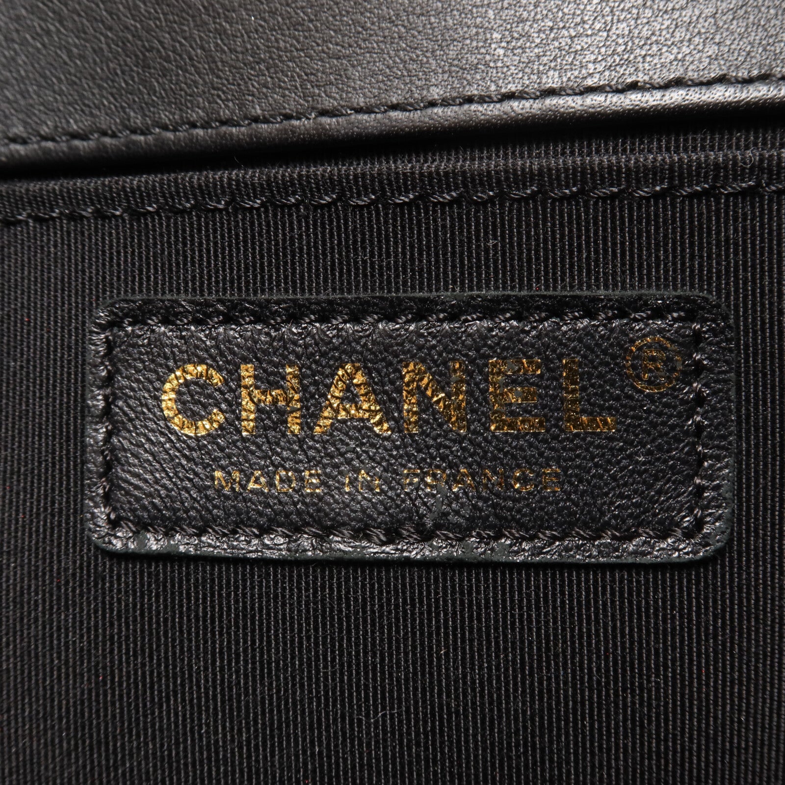 CHANEL 羊皮皮革Boy 25鏈帶肩背袋