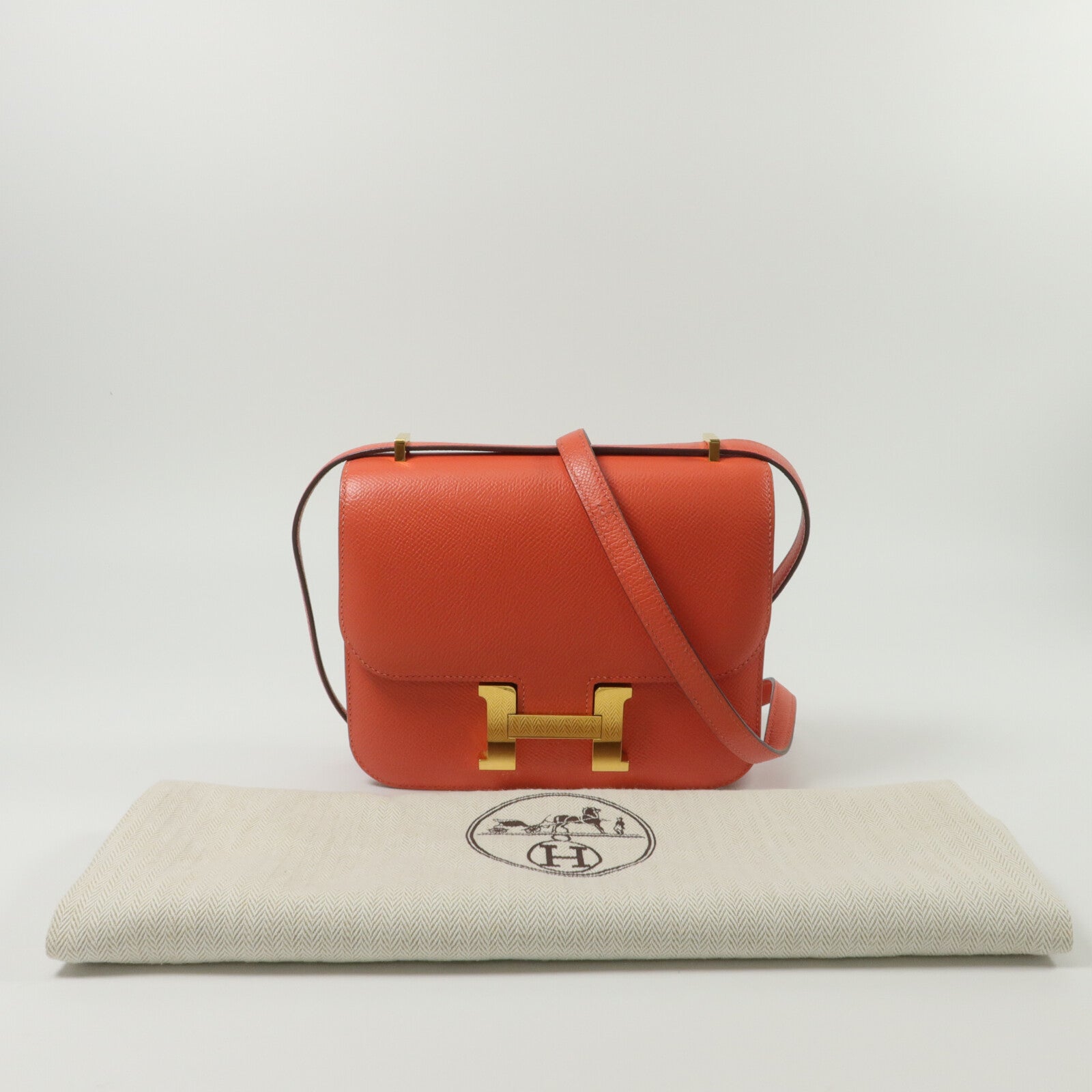 HERMES Epsom皮革Constance Mini肩背袋Rose Jaipur