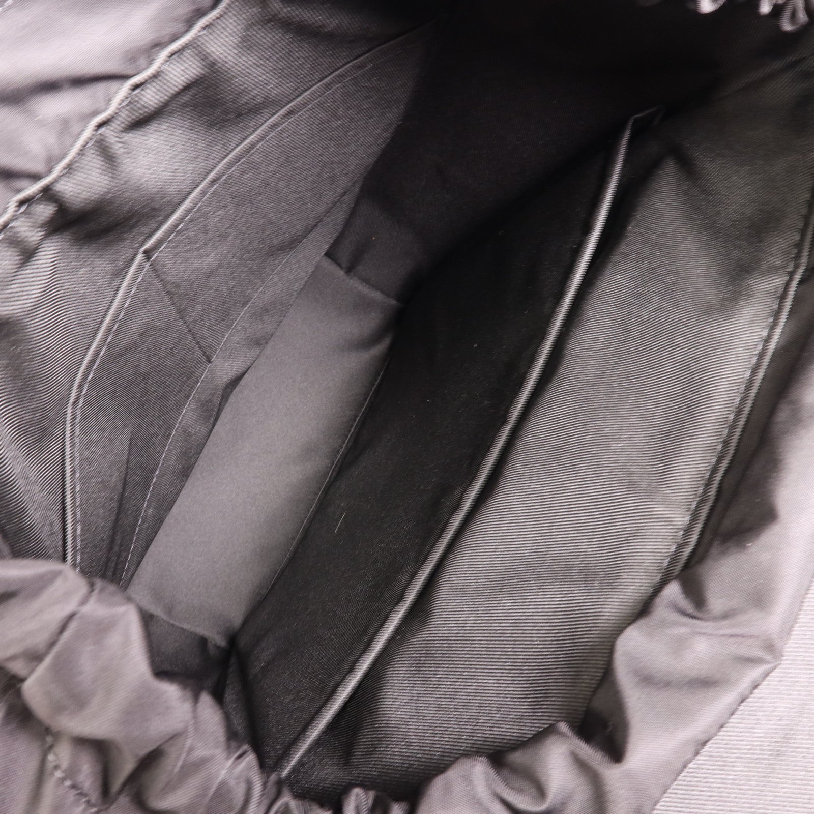 LOUIS VUITTON Monogram Eclipse Saumur銀扣背包