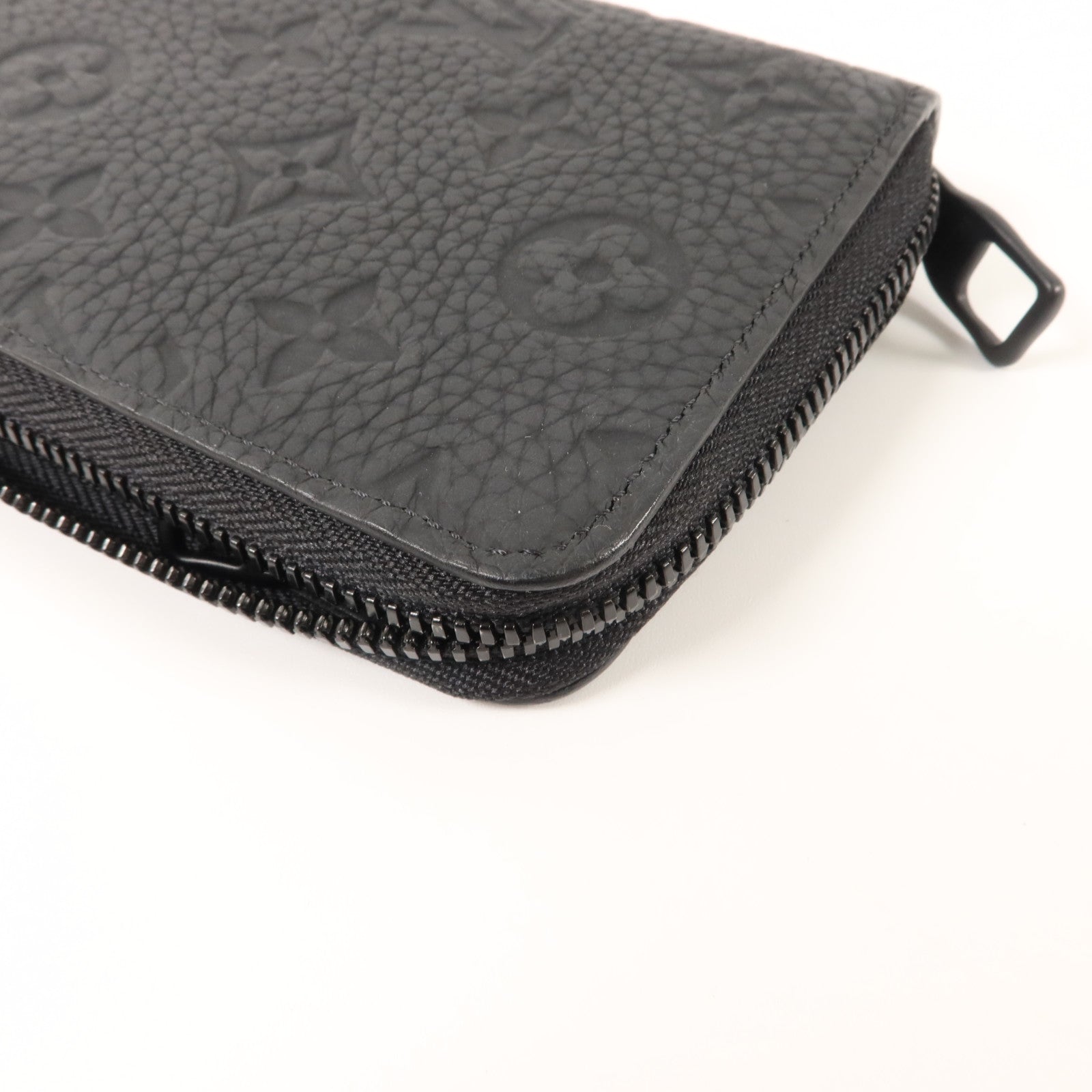 LOUIS VUITTON Monogram Taurillon Zippy Vertical Wallet長錢包