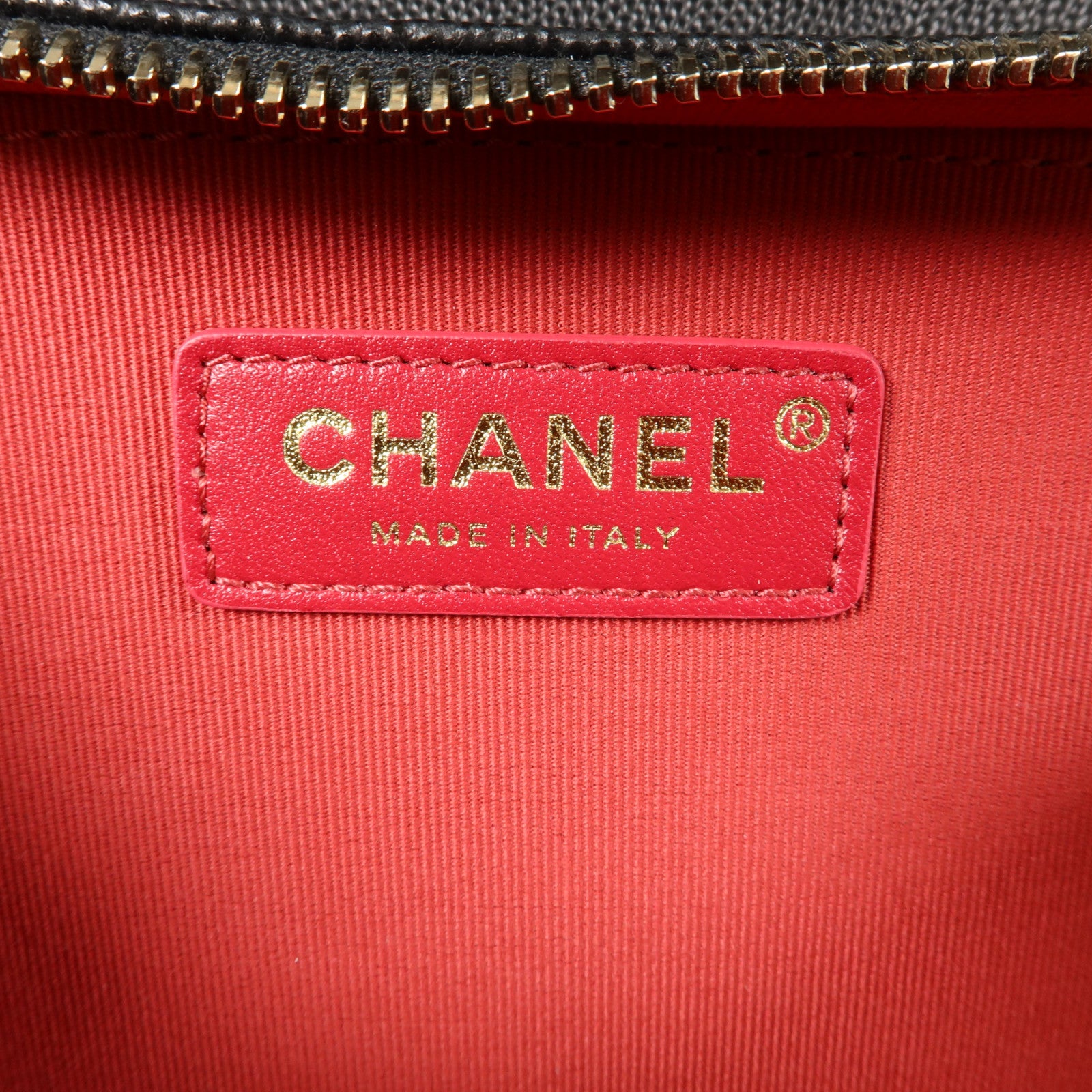 CHANEL 牛皮皮革Chain Shoulder鏈帶肩背袋