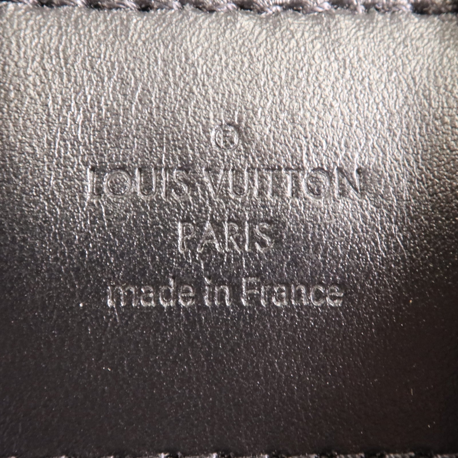 LOUIS VUITTON Monogram Eclipse Saumur銀扣背包