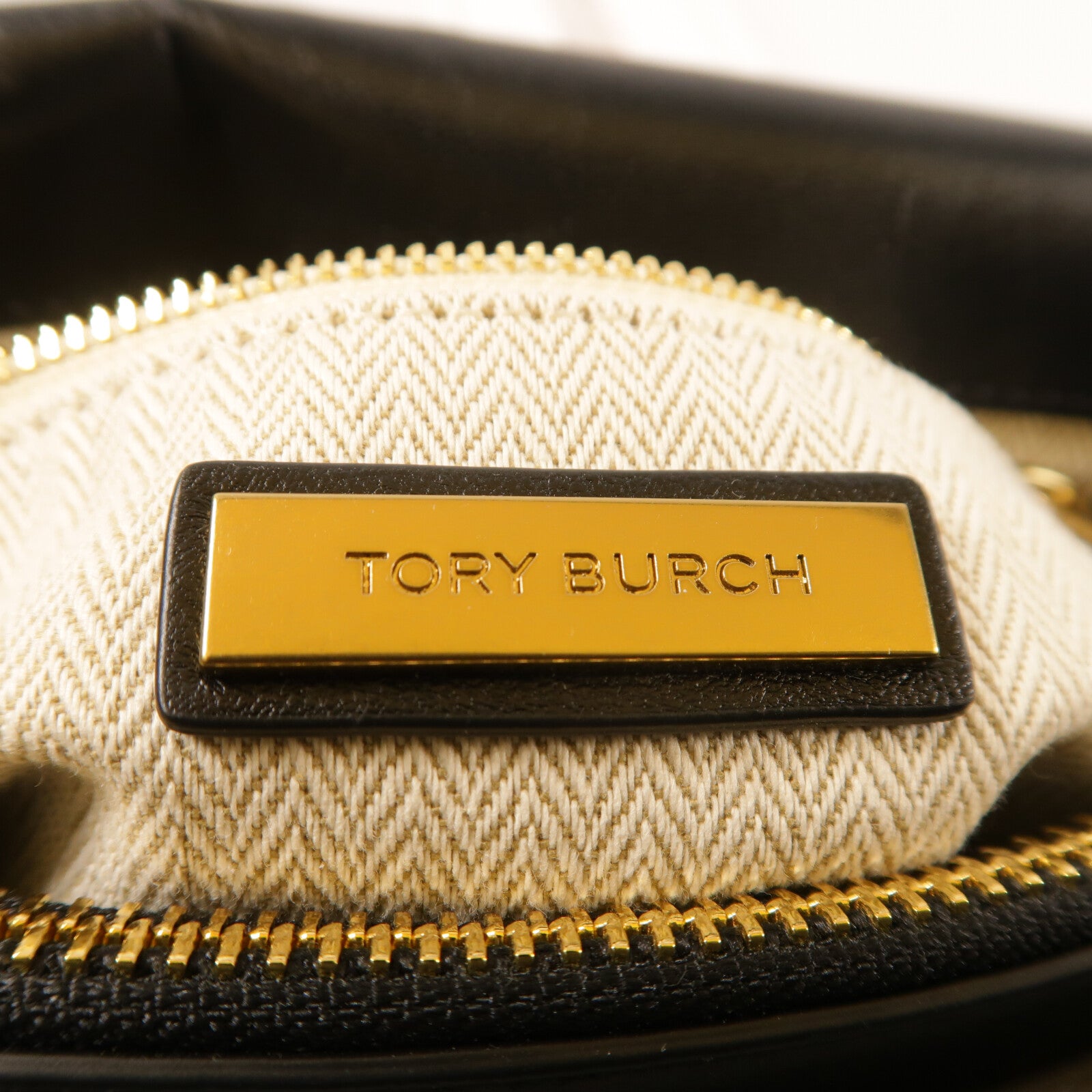 Tory Burch 牛皮皮革KIRA CHEVRON金扣鏈帶肩背袋