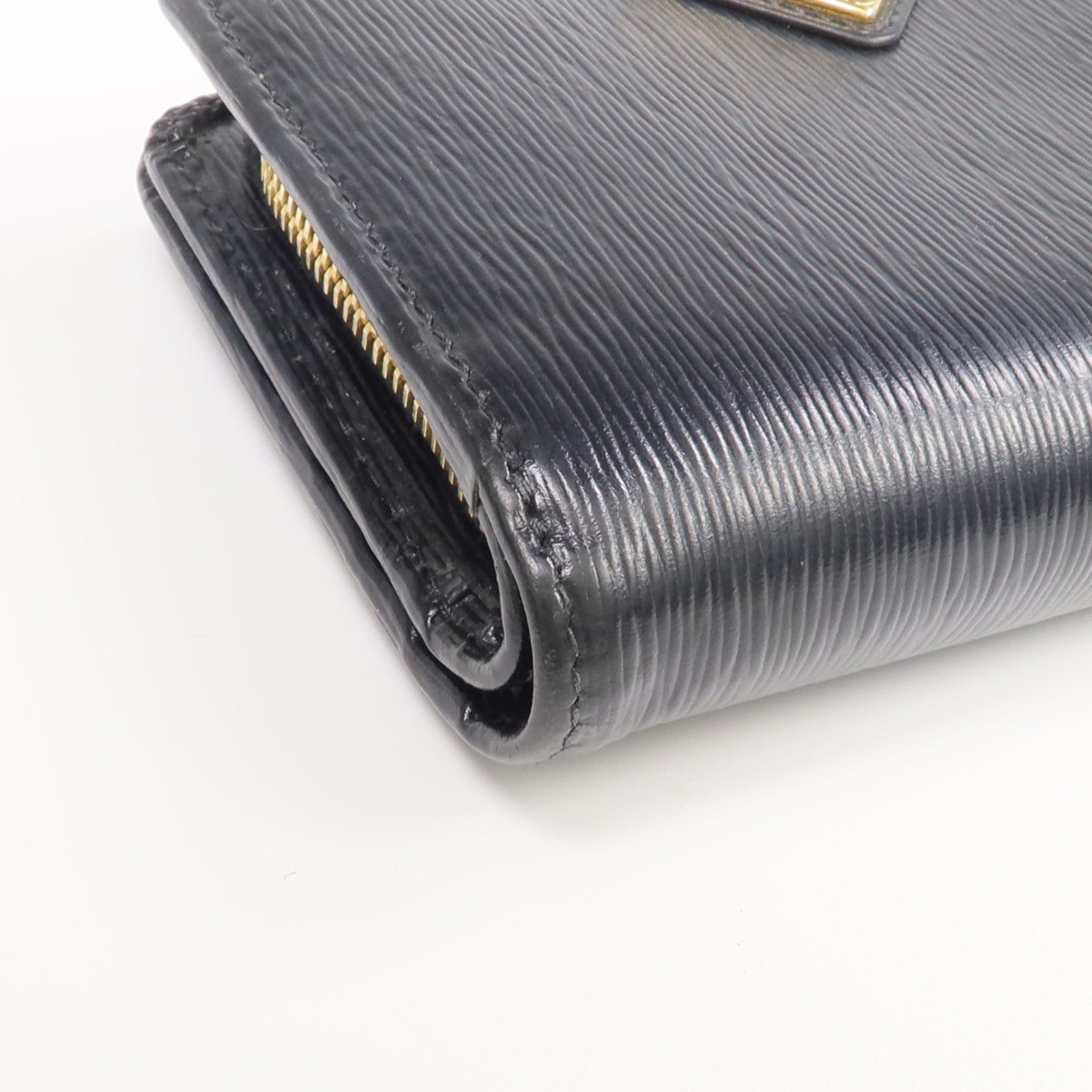 PRADA 牛皮皮革Wallet金扣錢包