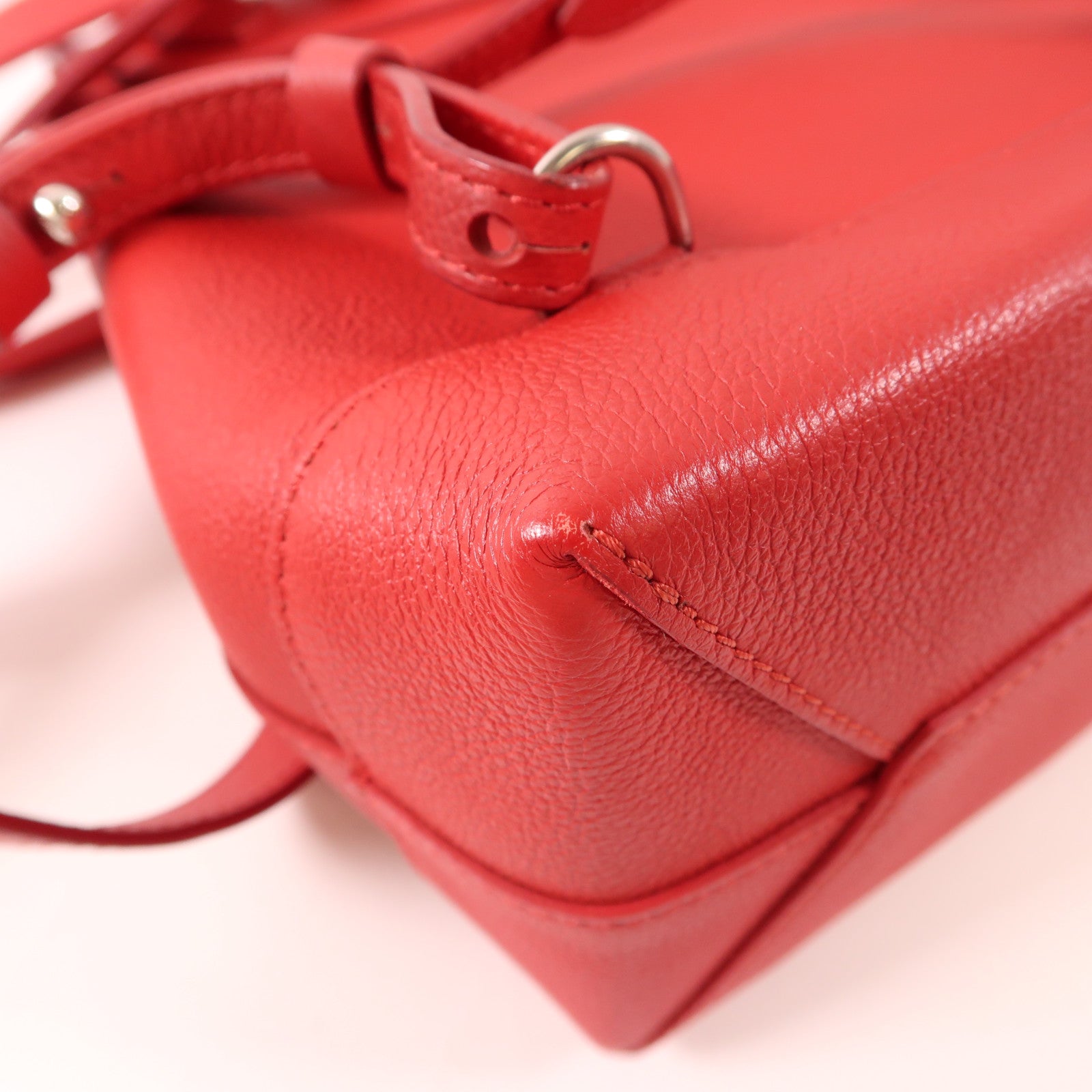 LOUIS VUITTON 牛皮皮革Lockme Backpack銀扣背包紅色