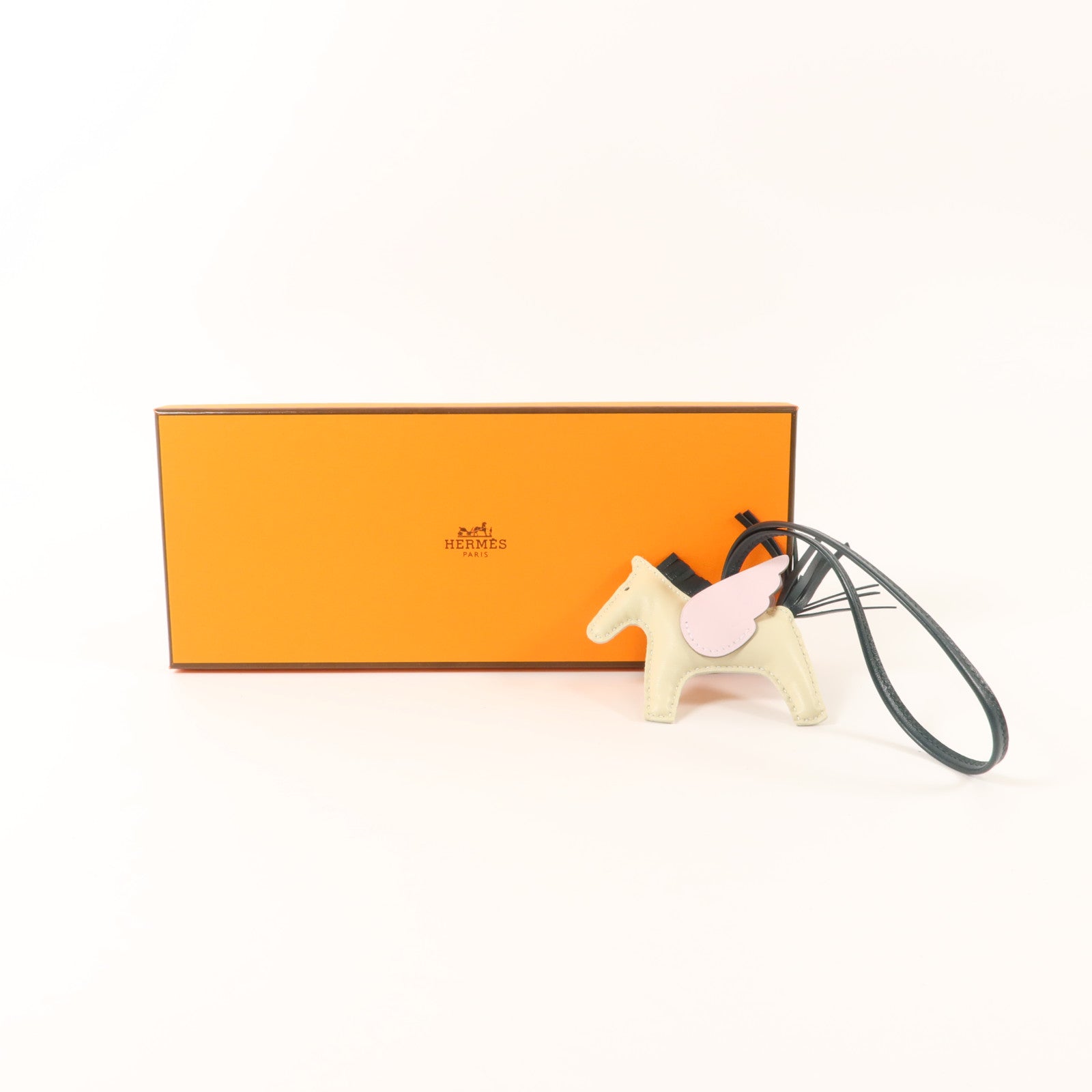 HERMES Milo皮革/Swift皮革Rodeo Pegase PM掛飾Craie/Vert Cypres/Mauve Sylvestre
