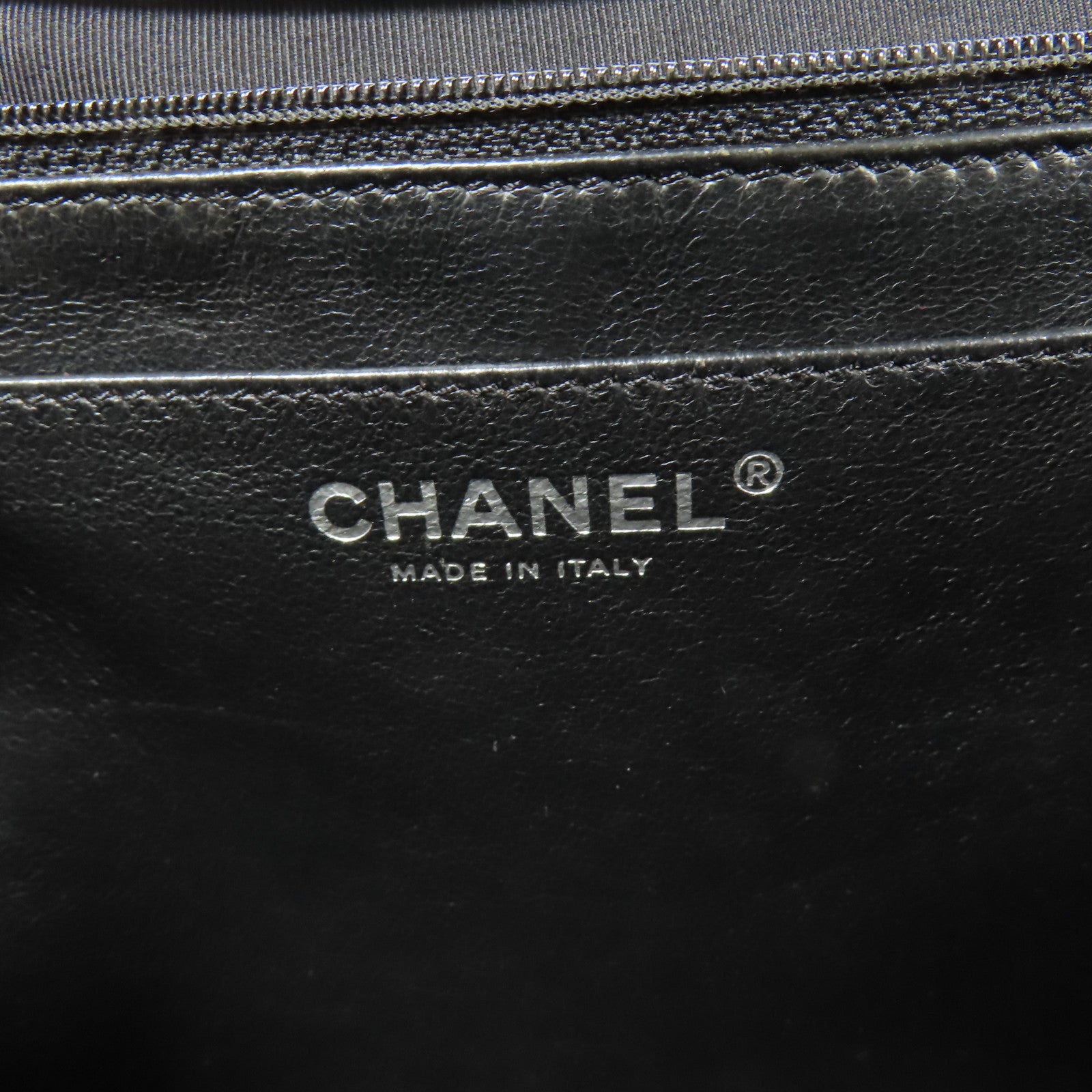 CHANEL 漆皮皮革Large Classic銀扣鏈帶肩背袋