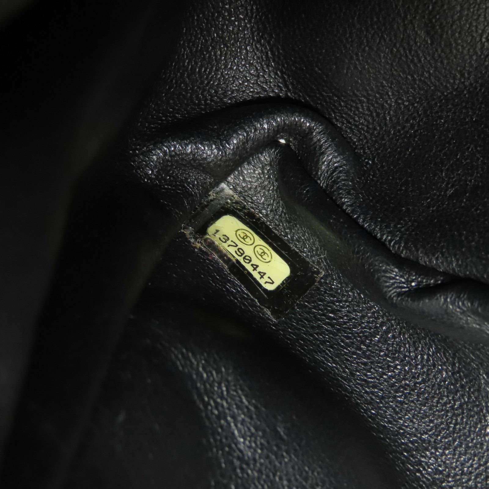 CHANEL 漆皮皮革Large Classic銀扣鏈帶肩背袋