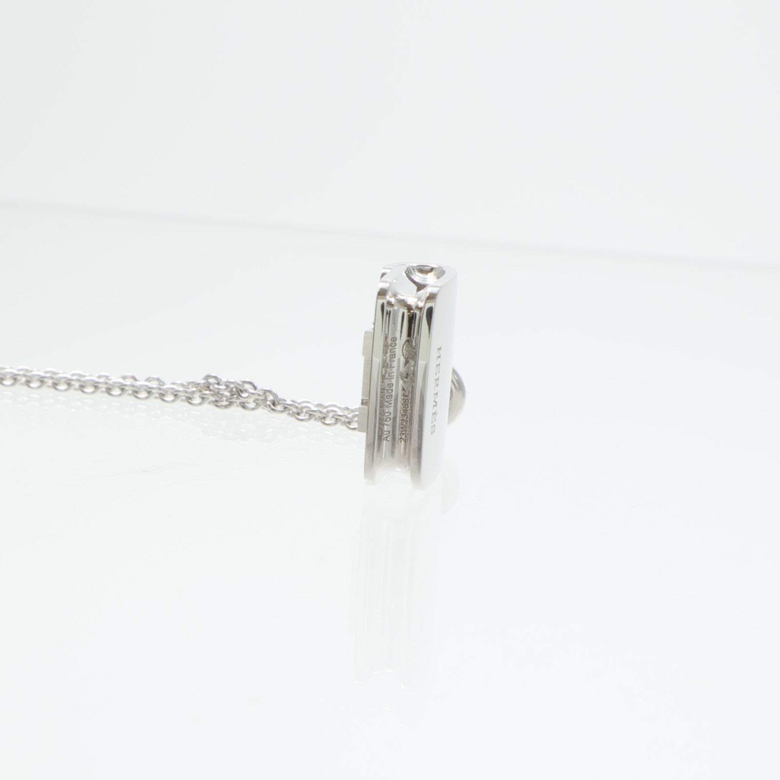 HERMES 18K白金Amulettes Constance Pendant鑽石項鍊