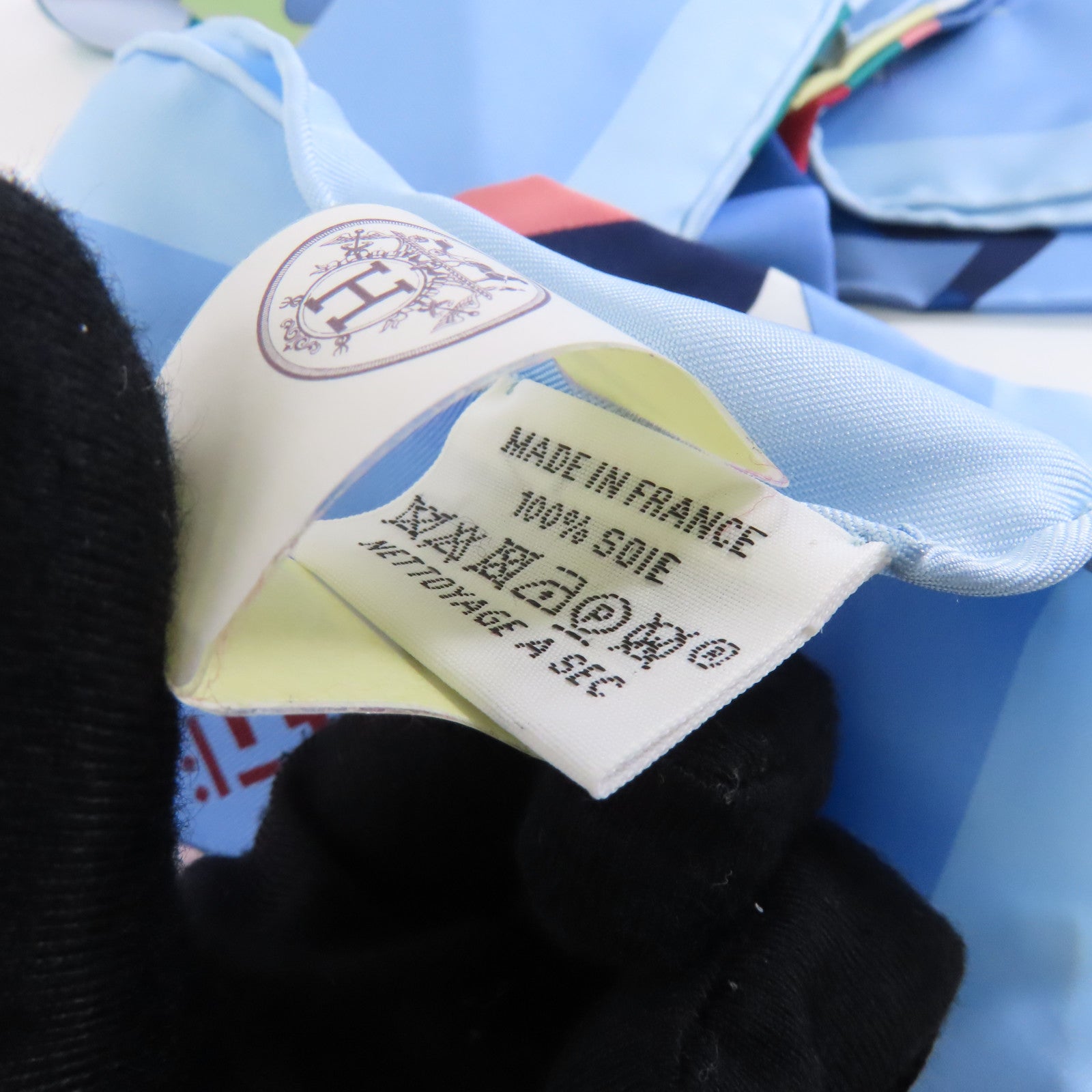 HERMES 絲質Scarf絲巾淺藍色/彩色