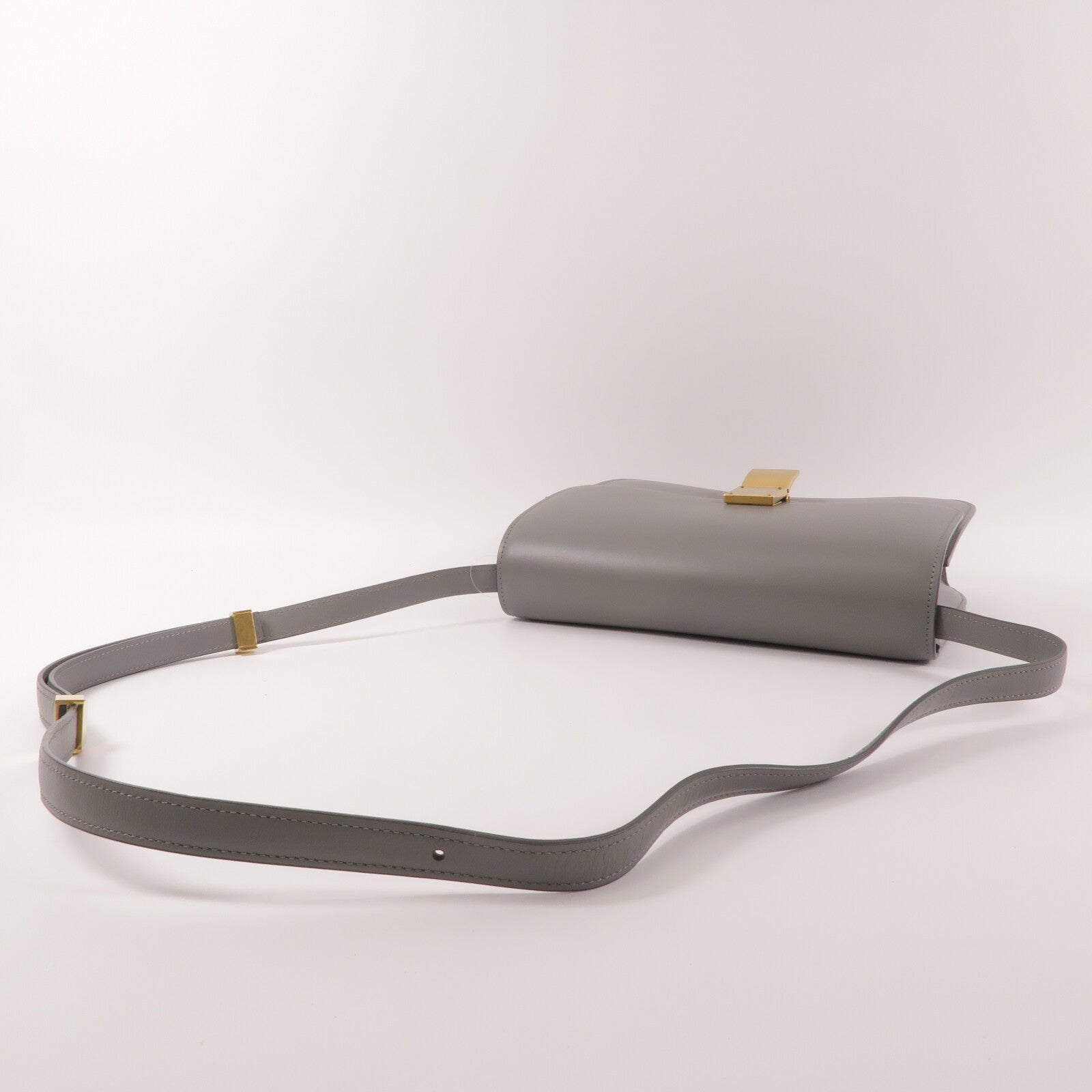 CELINE 牛皮皮革Classic Box Medium肩背袋