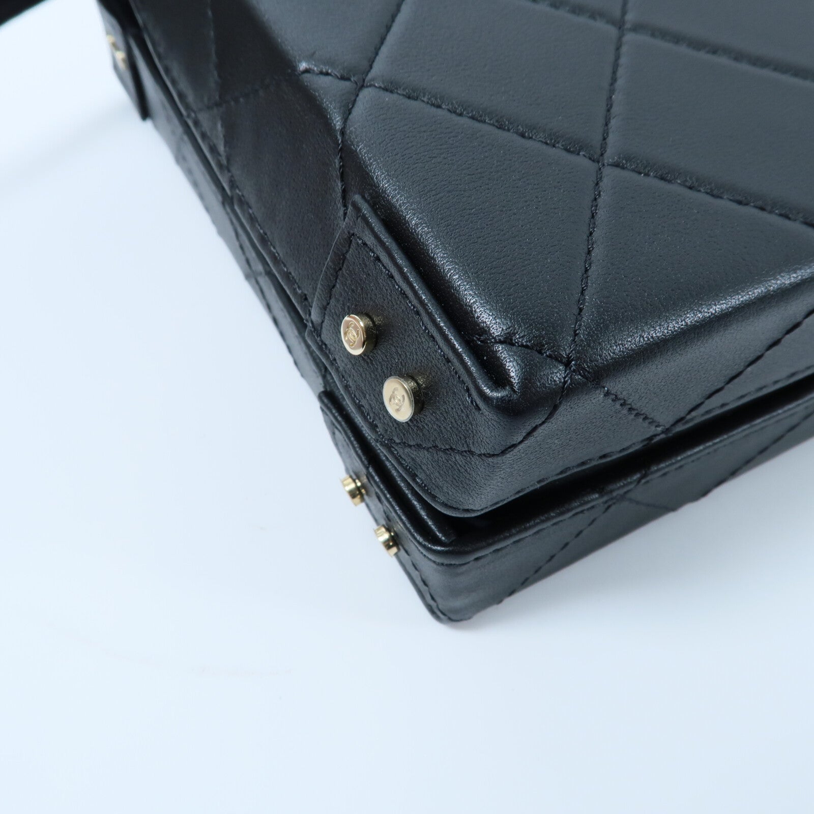 CHANEL 牛皮皮革Chain Shoulder鏈帶手挽肩背兩用袋