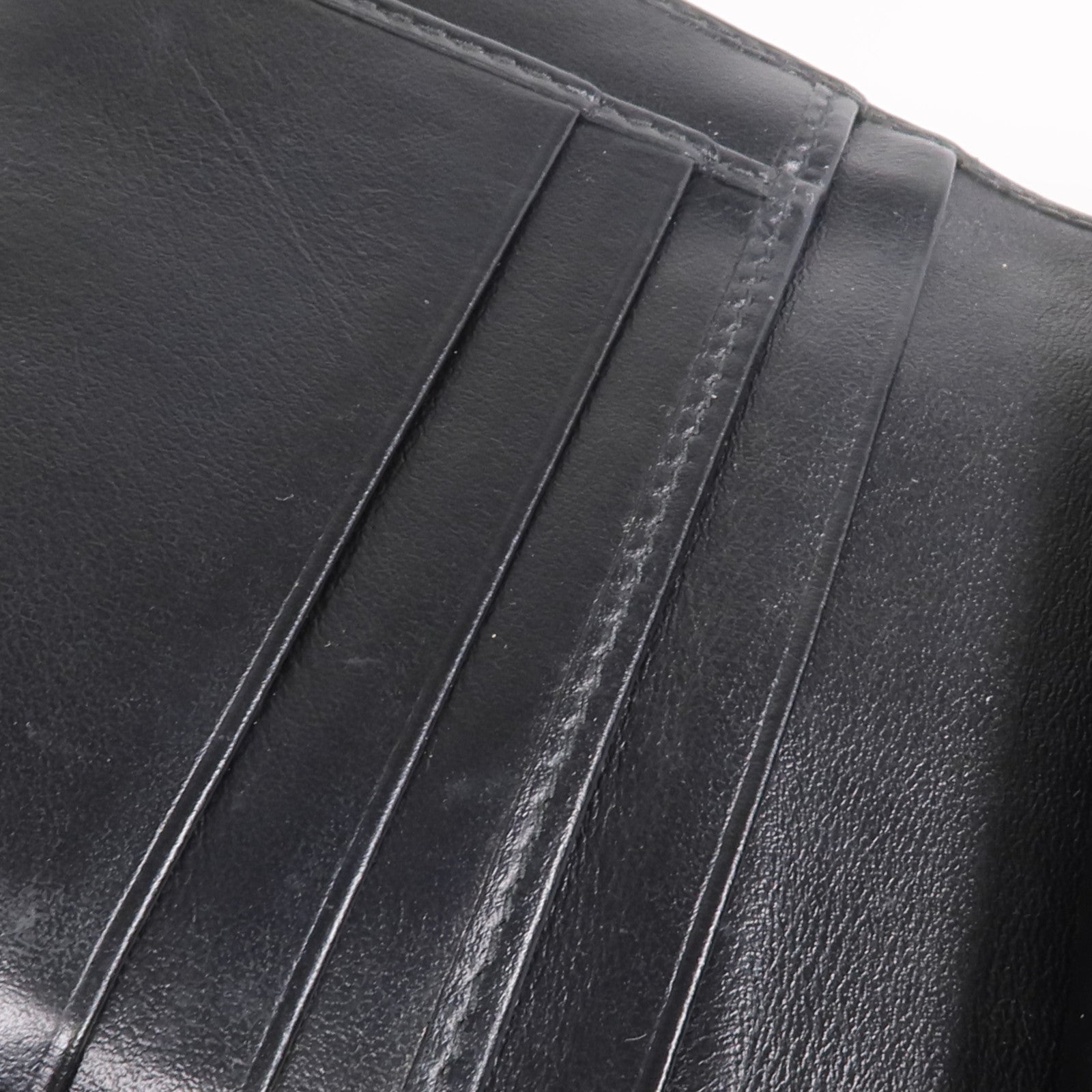 PRADA 牛皮皮革Wallet金扣錢包