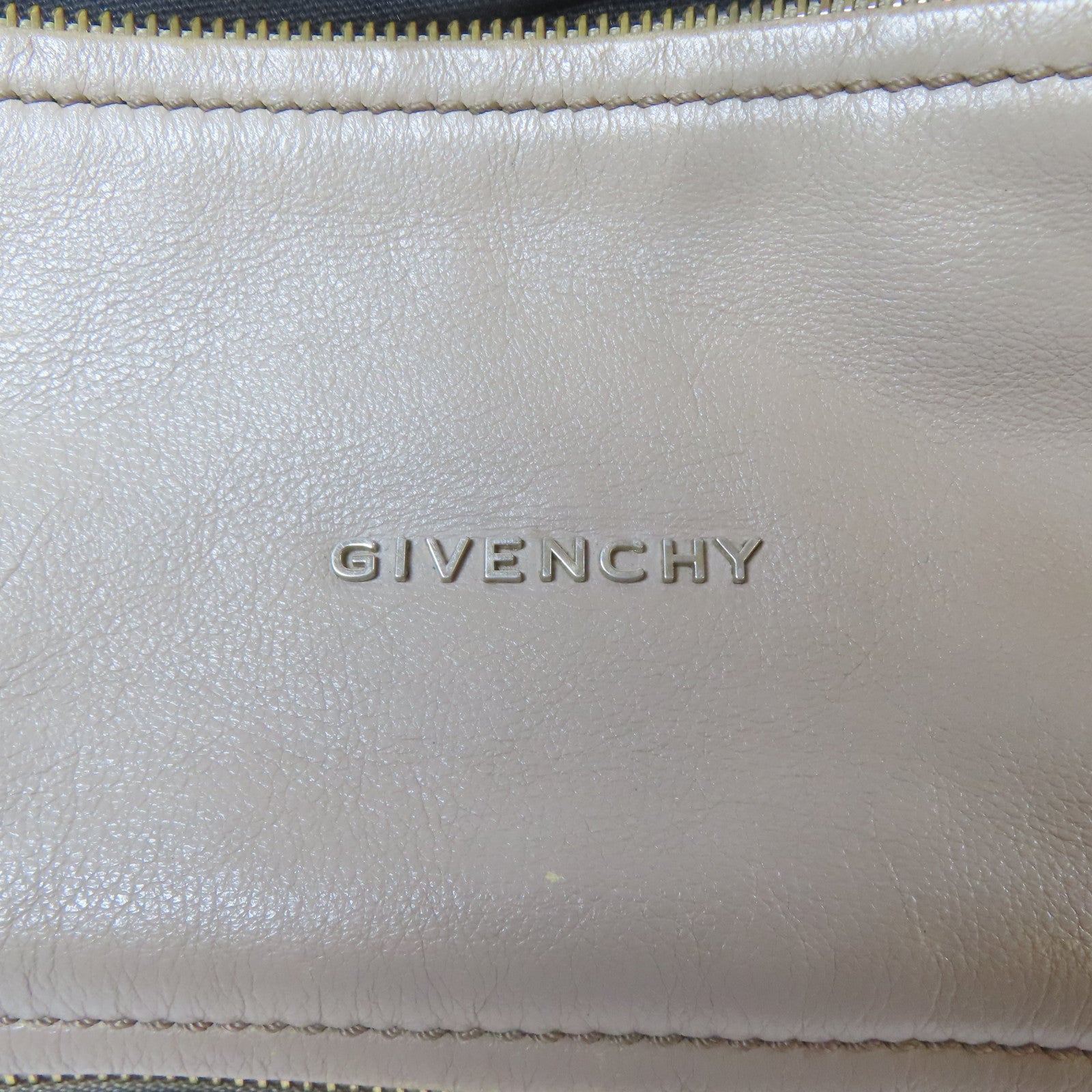 GIVENCHY 【激減優惠】牛皮皮革Shoulder Bag金扣肩背袋深藍色/米色