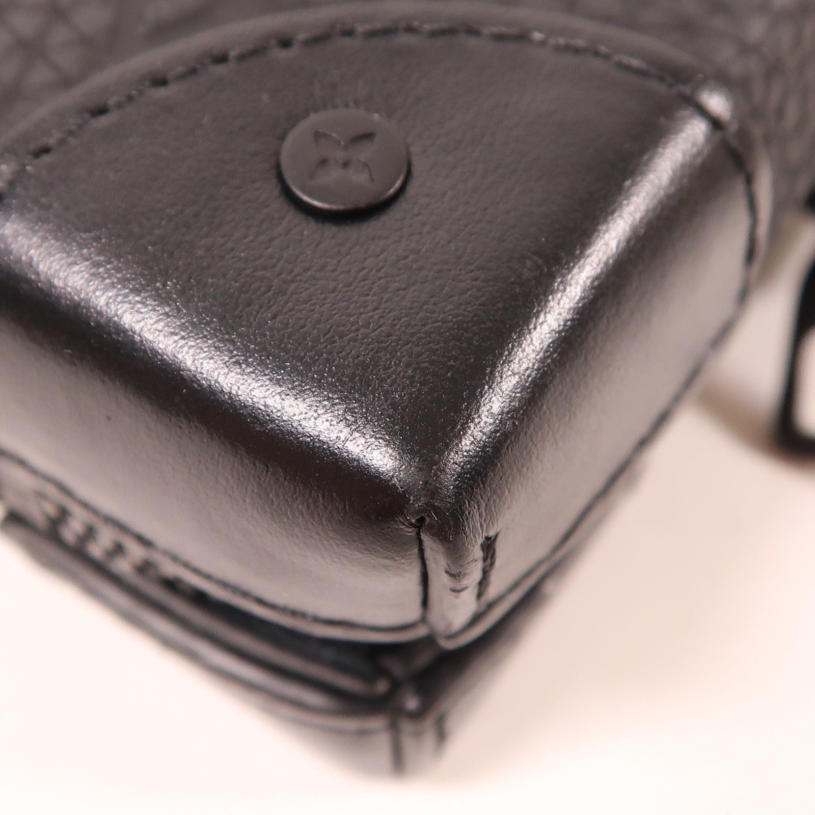 LOUIS VUITTON Monogram Taurillon Soft Trunk肩背袋