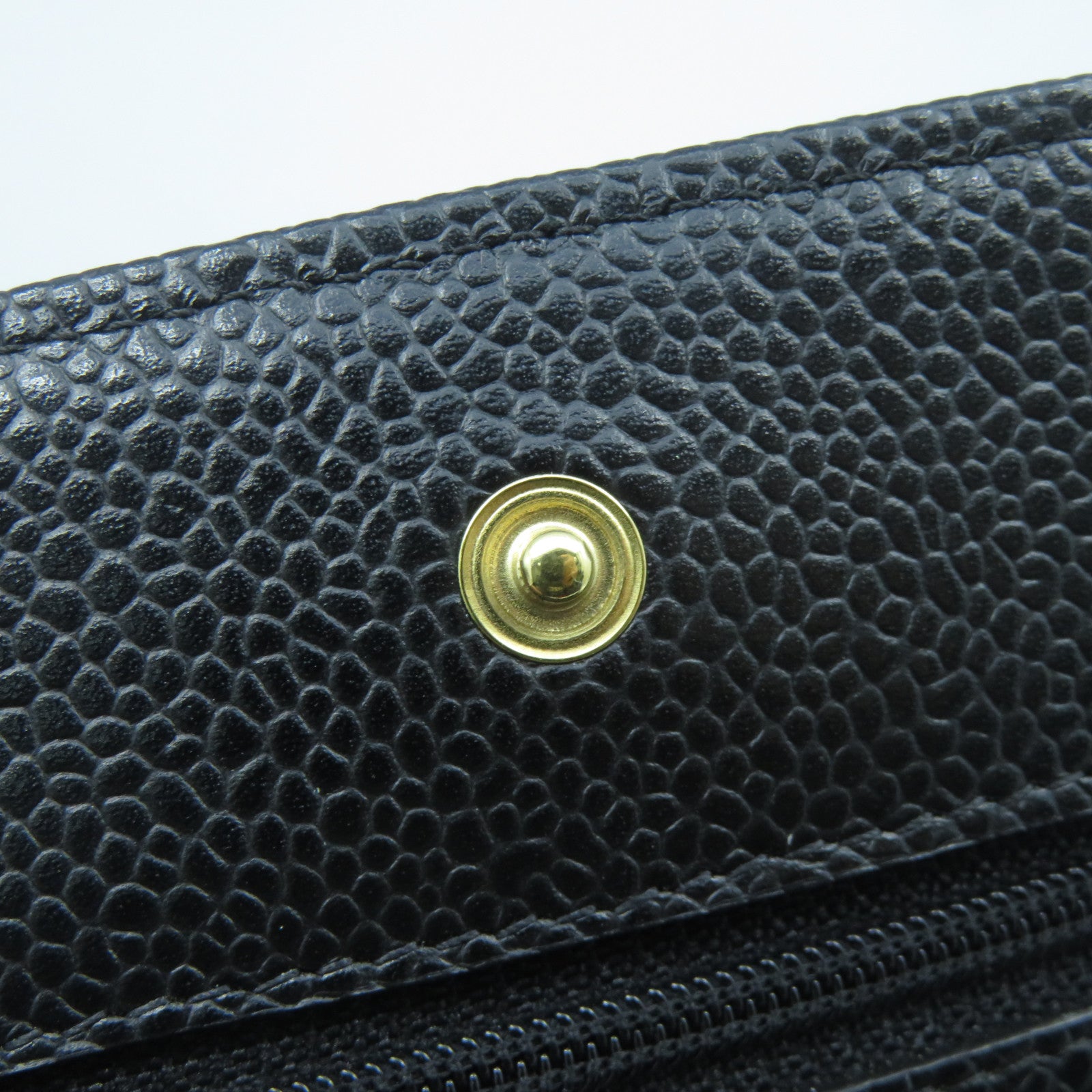 CHANEL 菱格Caviar皮革Wallet On Chain金扣鏈帶肩背袋黑色
