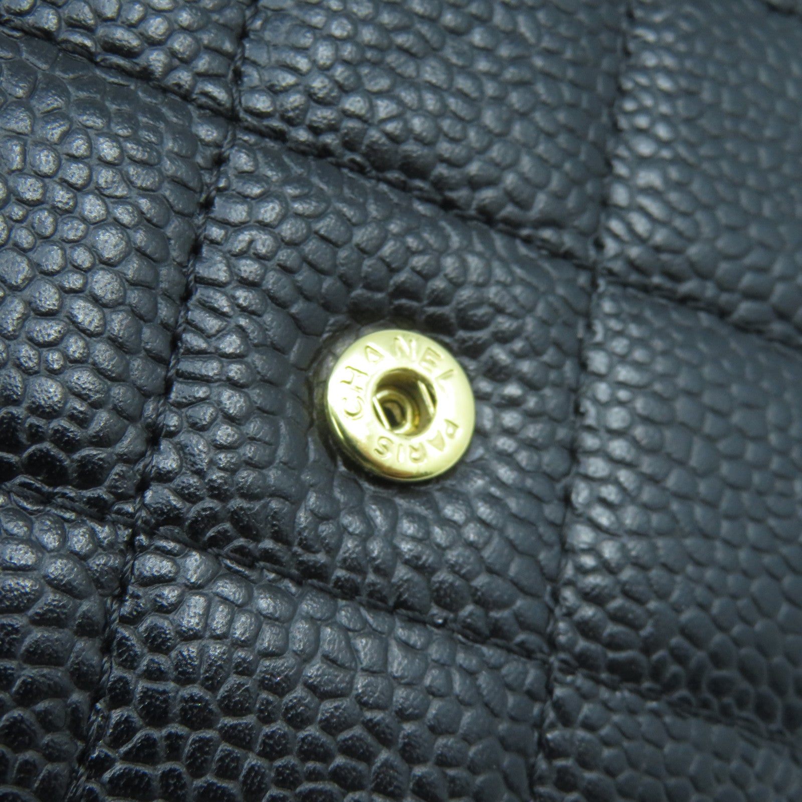 CHANEL 菱格Caviar皮革Wallet On Chain金扣鏈帶肩背袋黑色