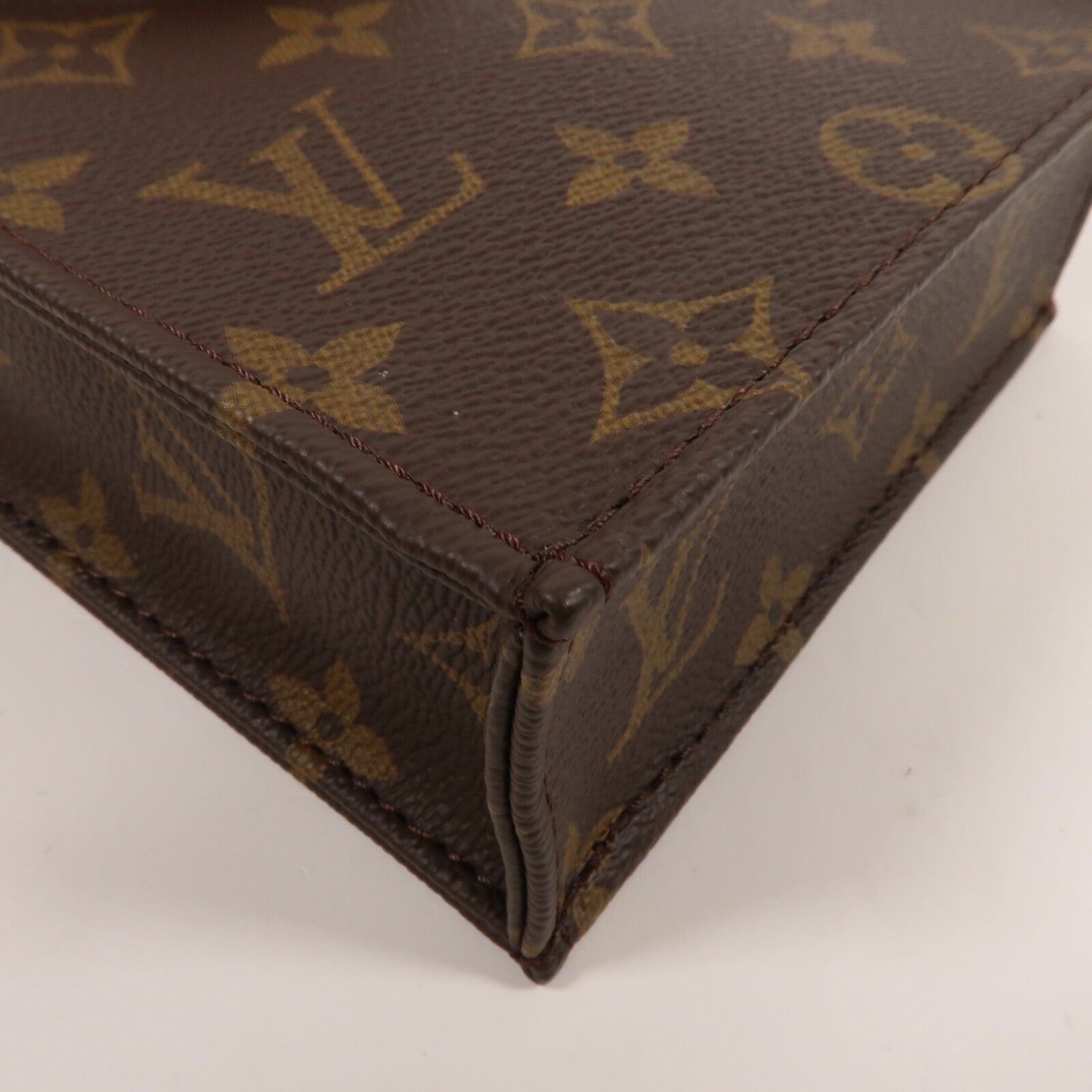 LOUIS VUITTON Monogram Petit Sac Plat金扣手挽肩背兩用袋