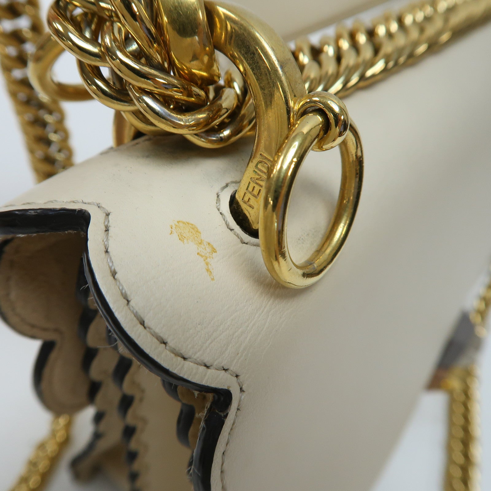 FENDI 【激減優惠】牛皮皮革Chain Shoulder金扣手挽肩背兩用袋米色