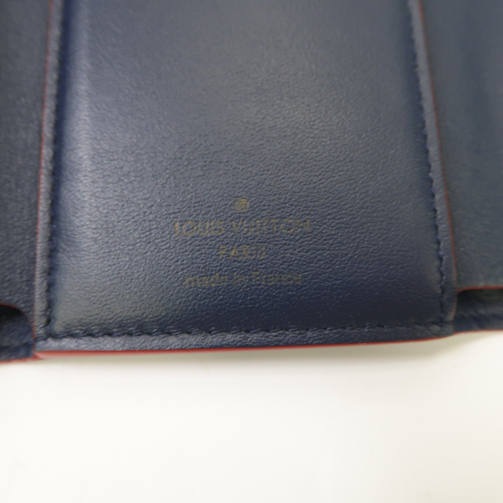 LOUIS VUITTON Taurillon皮革Capucines金扣錢包藍色