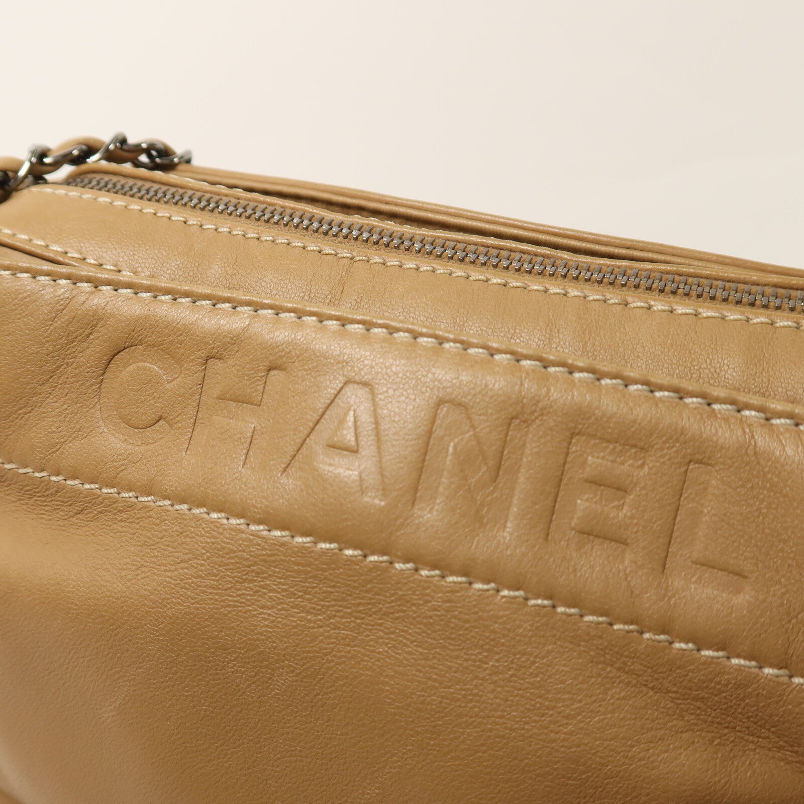CHANEL 羊皮皮革Chain Shoulder銀扣鏈帶肩背袋