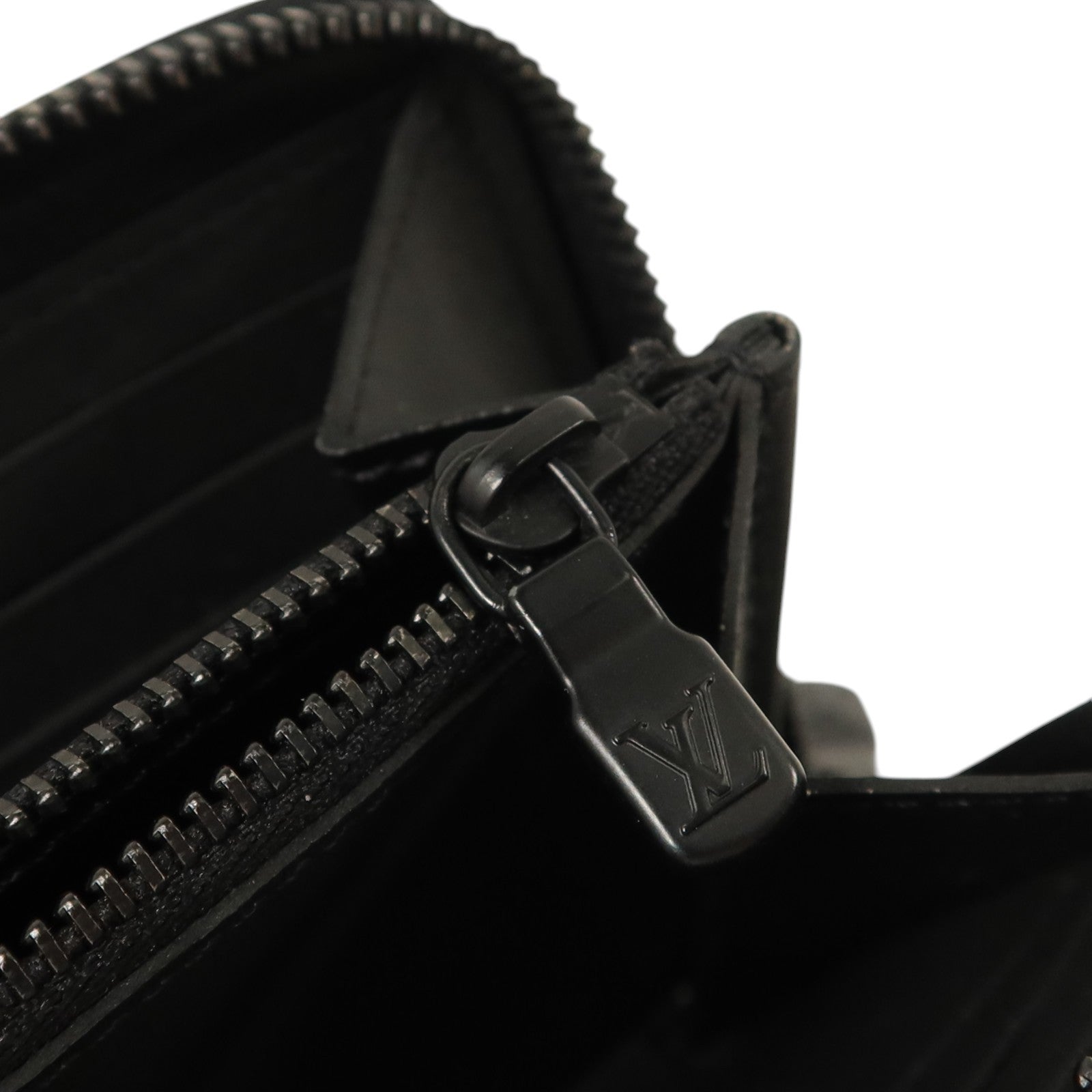 LOUIS VUITTON Monogram Shadow Zippy Wallet Horizontal長錢包