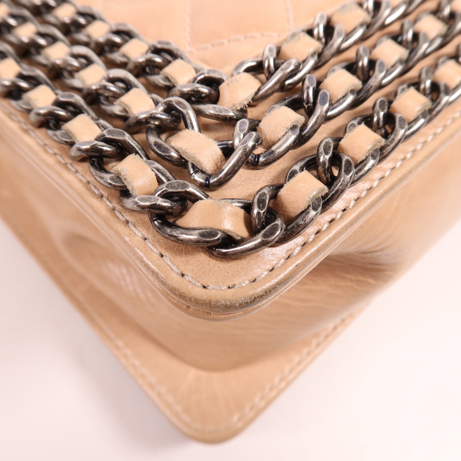 CHANEL 牛皮皮革Boy Chanel銀扣肩背袋