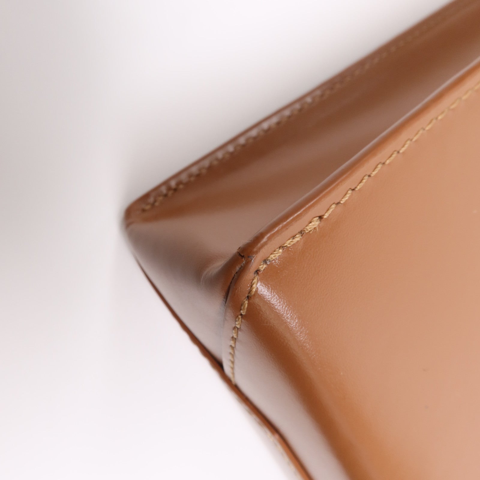 LOEWE 牛皮皮革Standard A5 Tote金扣手挽肩背兩用袋