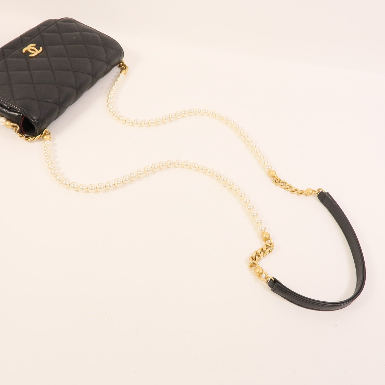 CHANEL 羊皮皮革Pearl Wallet On Chain肩背袋