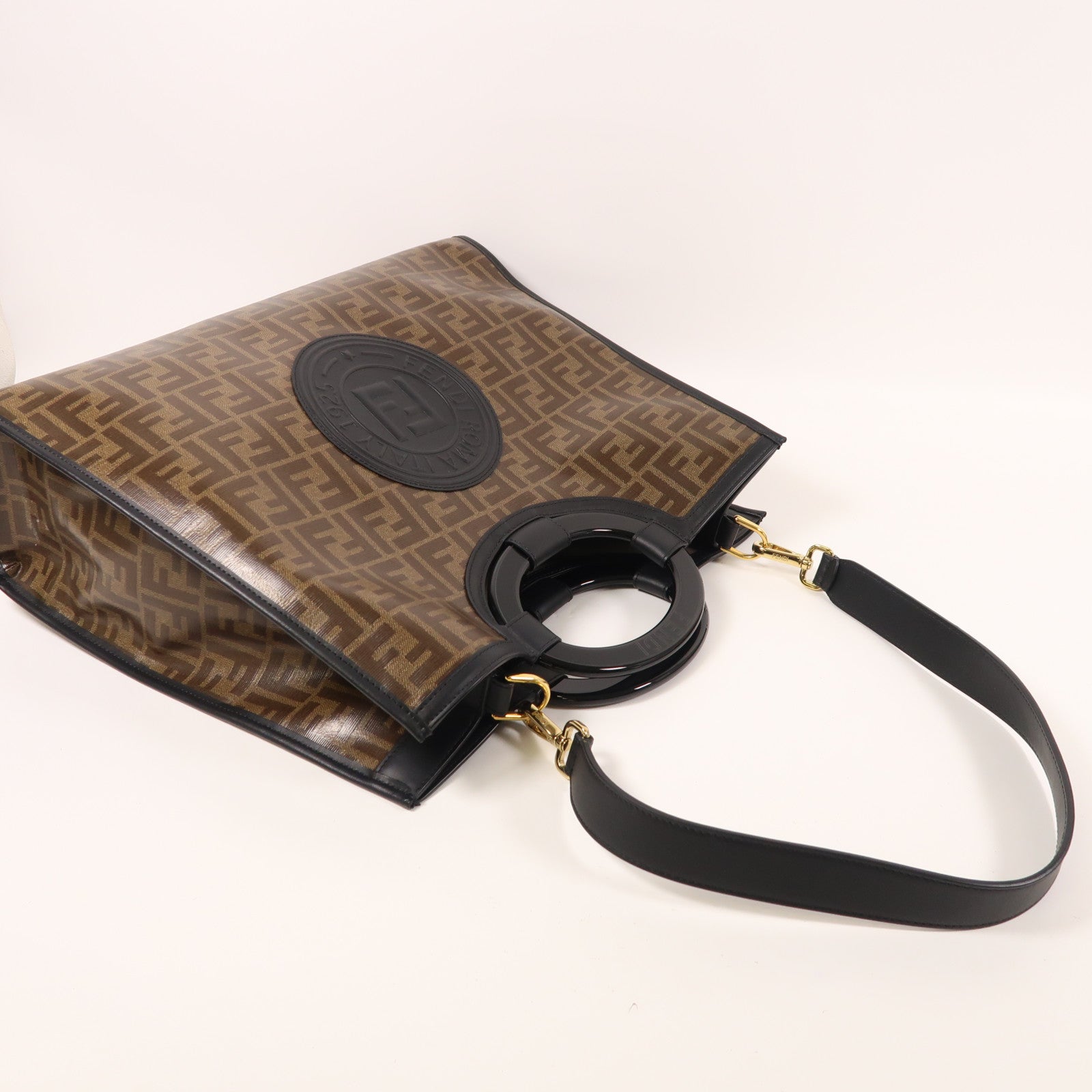 FENDI 塗層帆布Runaway Shopping金扣手挽肩背兩用袋