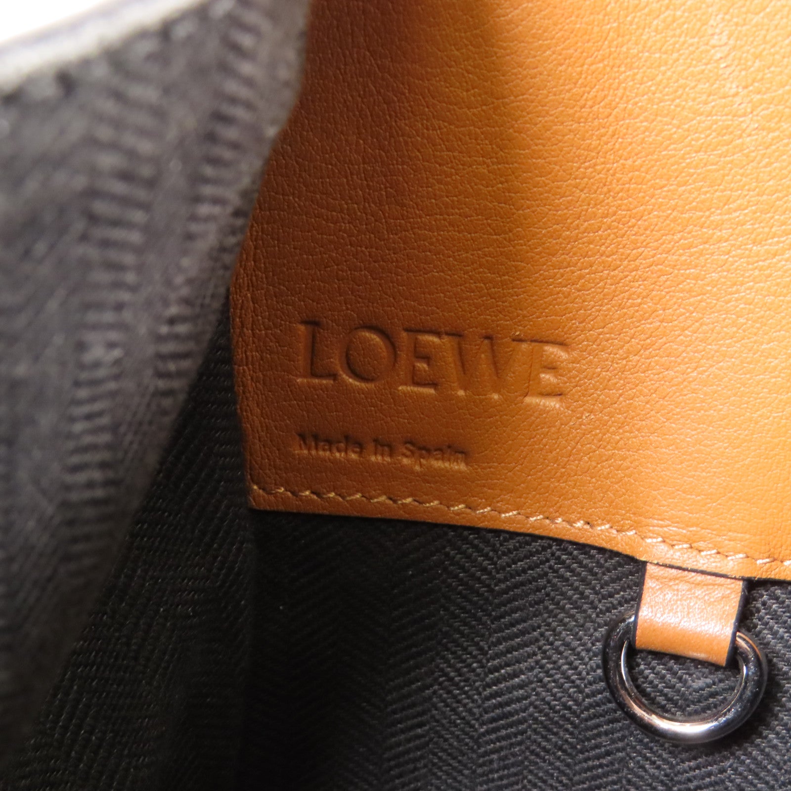 LOEWE 牛皮皮革Hammock銀扣手挽肩背兩用袋啡色