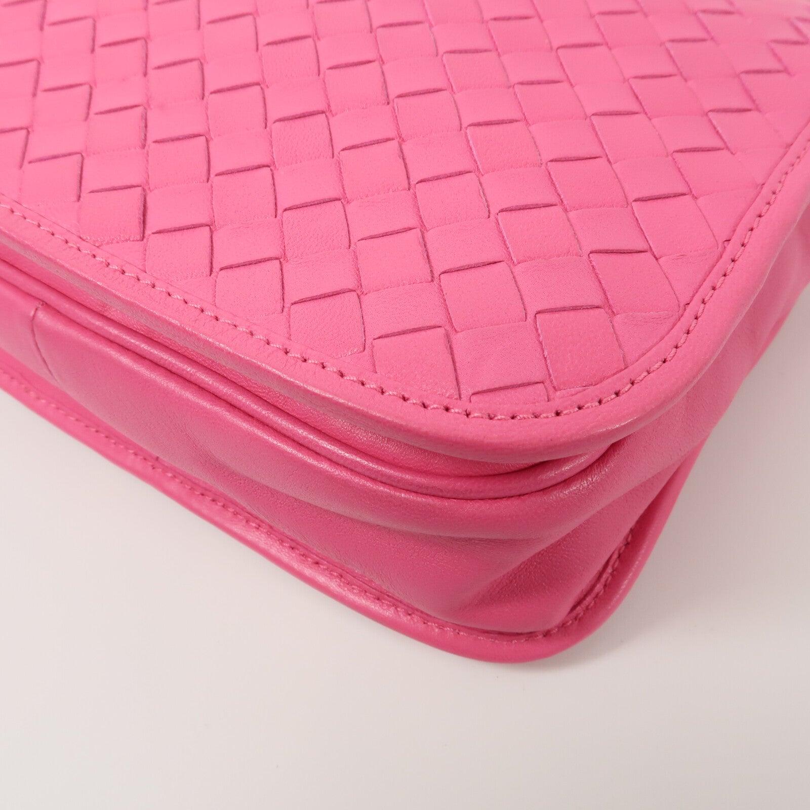 BOTTEGA VENETA 羊皮皮革Shoulder Bag肩背袋